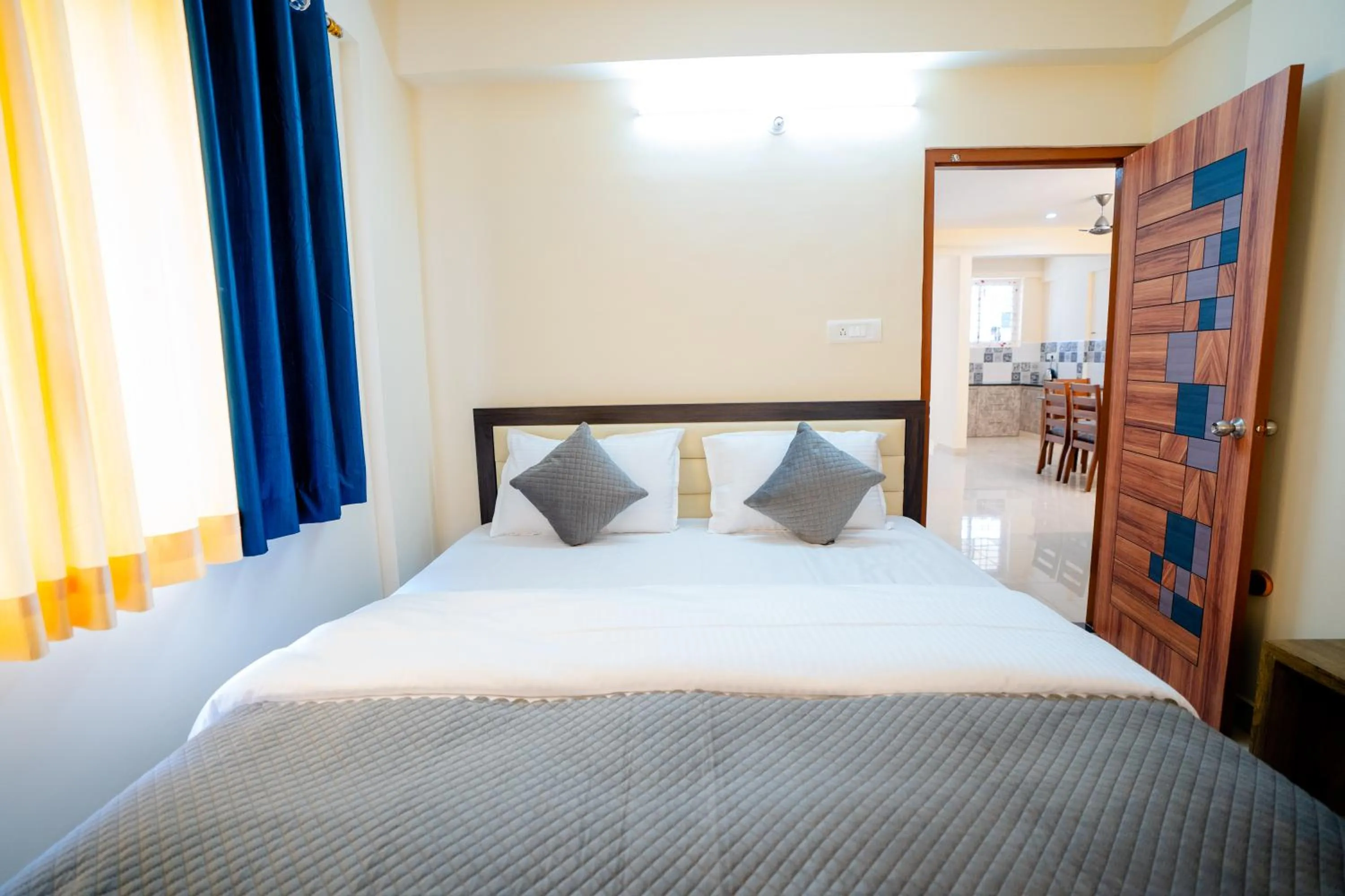 Bedroom, Bed in Elegance Serviced Apartment