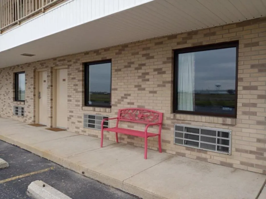 Hoosier Inn- Portland