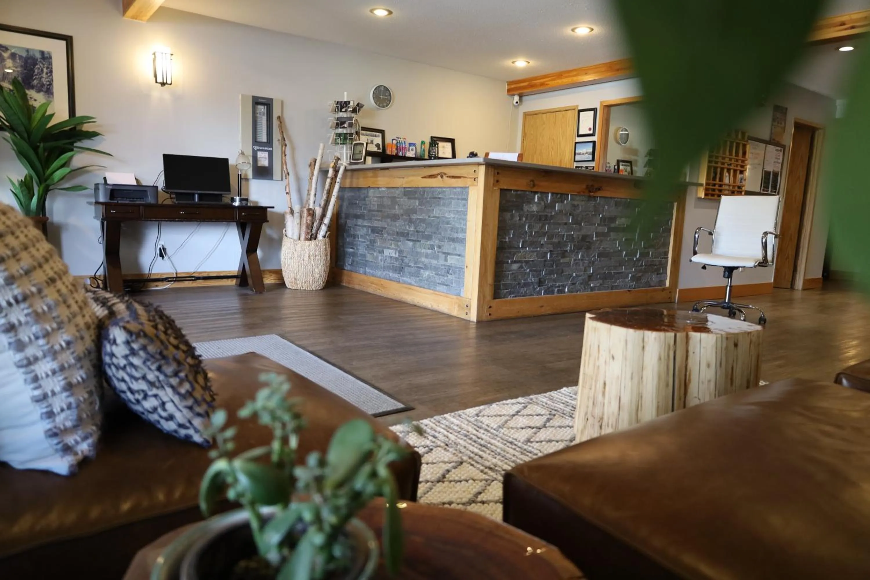 Glacier Mountain Lodge