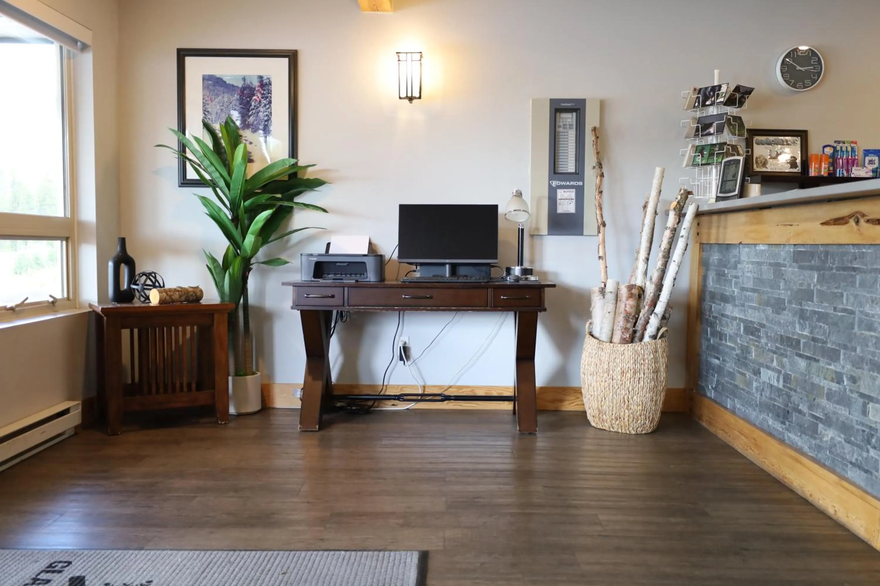 Glacier Mountain Lodge