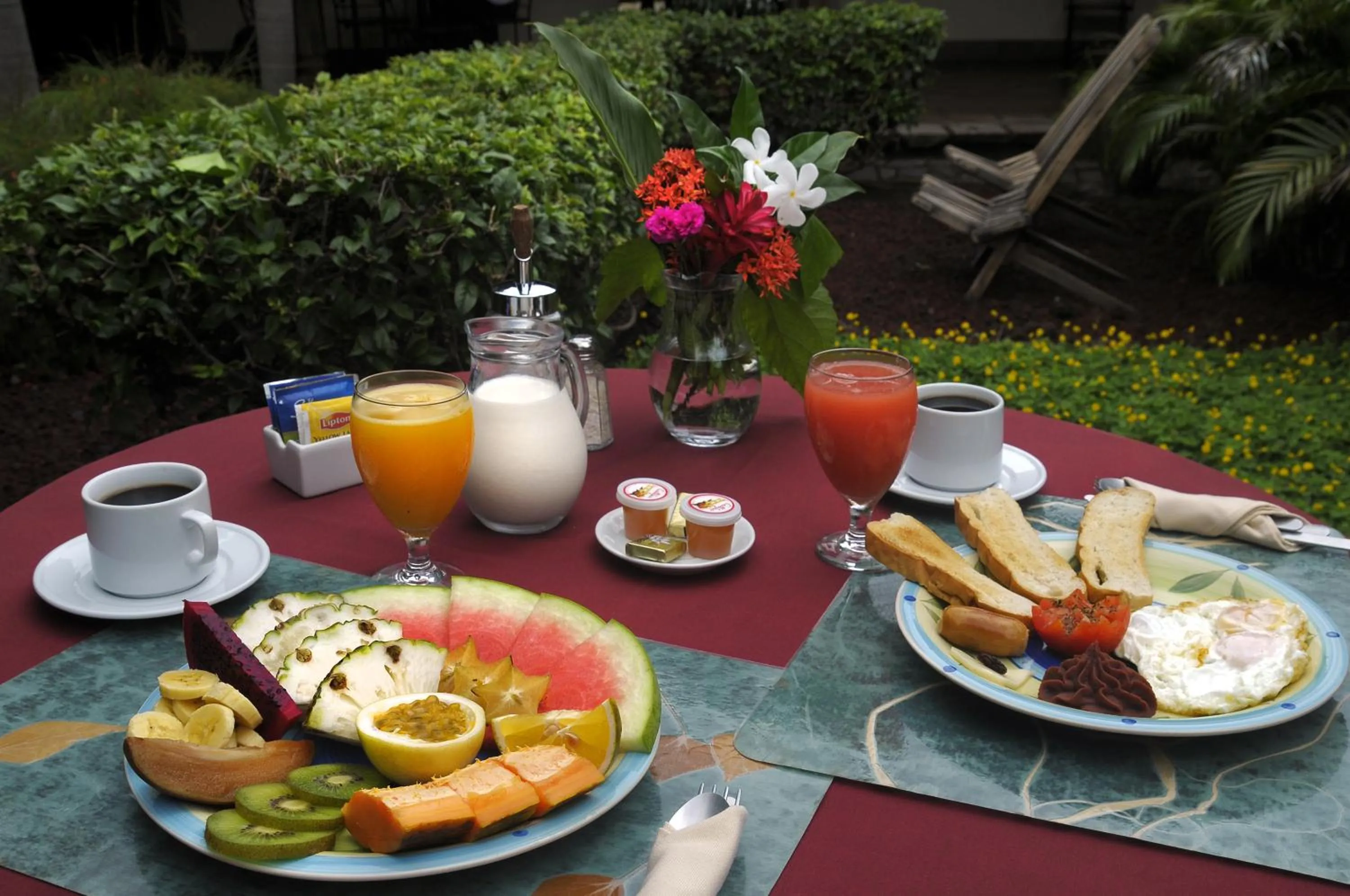 Food in Hotel Patio del Malinche