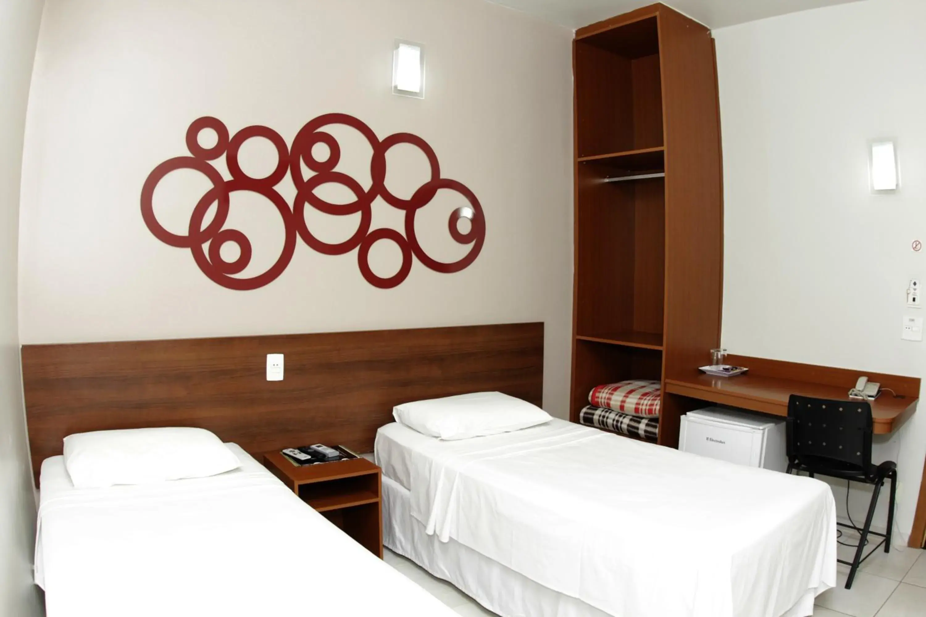 Photo of the whole room, Bed in Contagem Centro Hotel Photo of the whole room, Bed in Contagem Centro Hotel