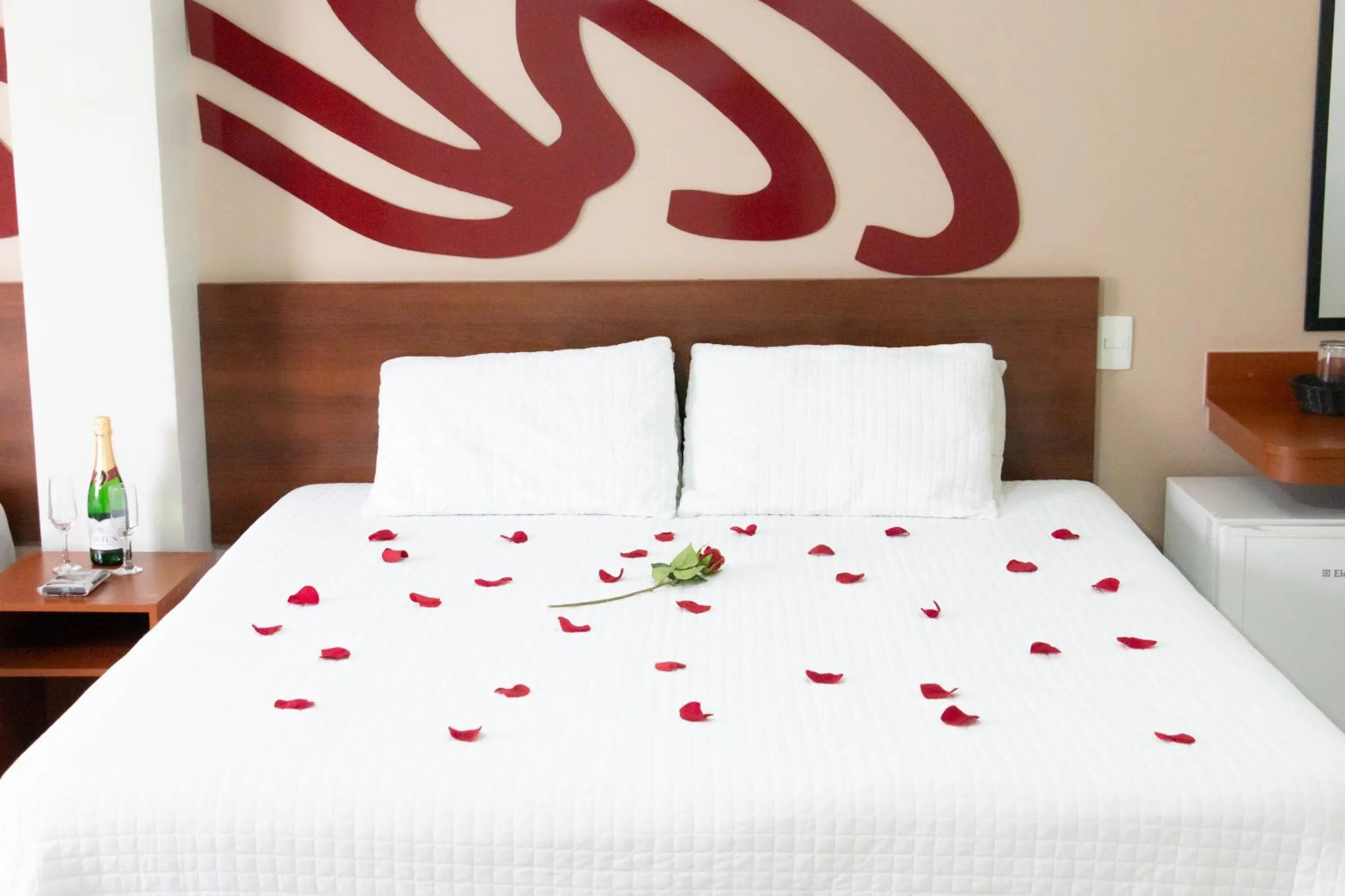 Bed in Contagem Centro Hotel