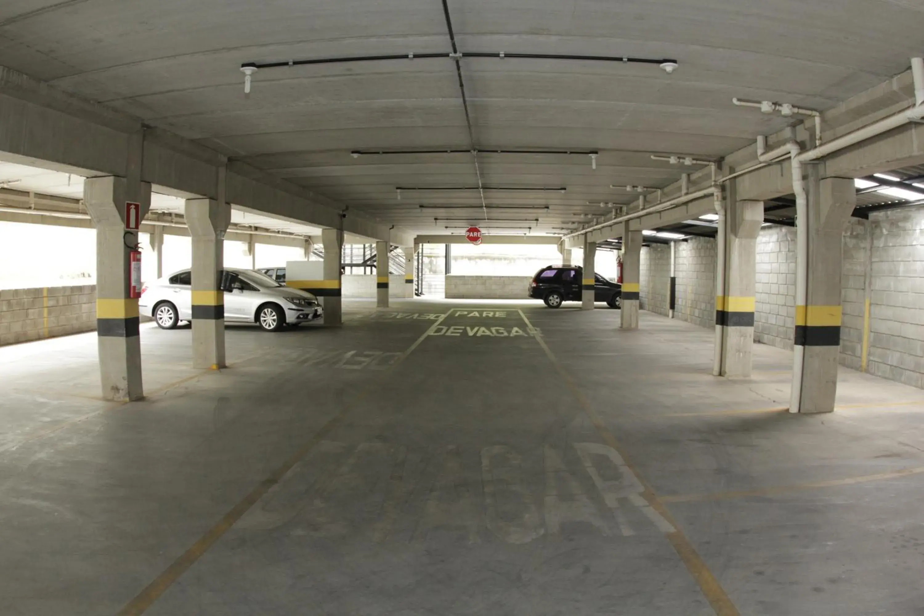 Property building in Contagem Centro Hotel Property building in Contagem Centro Hotel