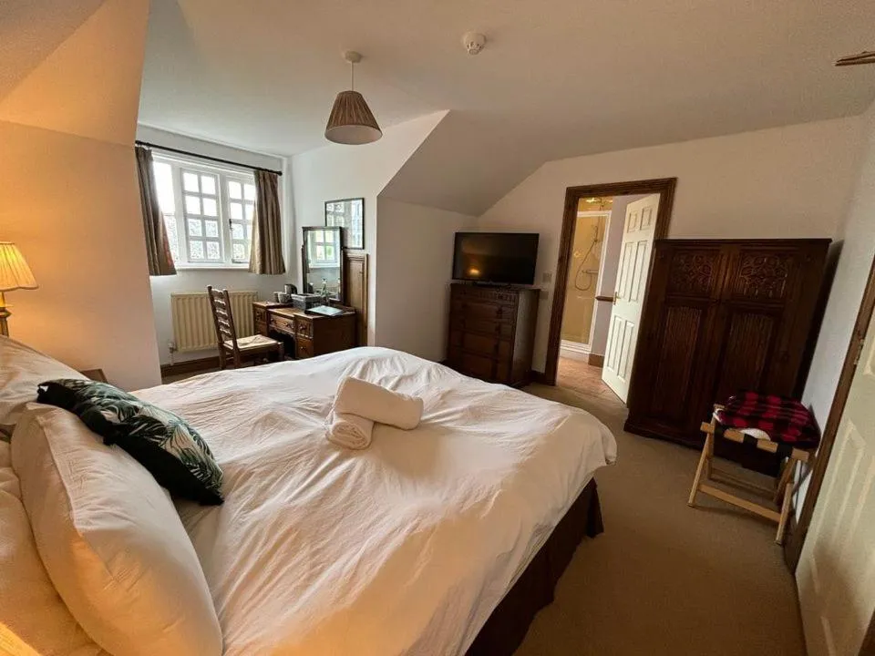 Bedroom in True Lovers Knot