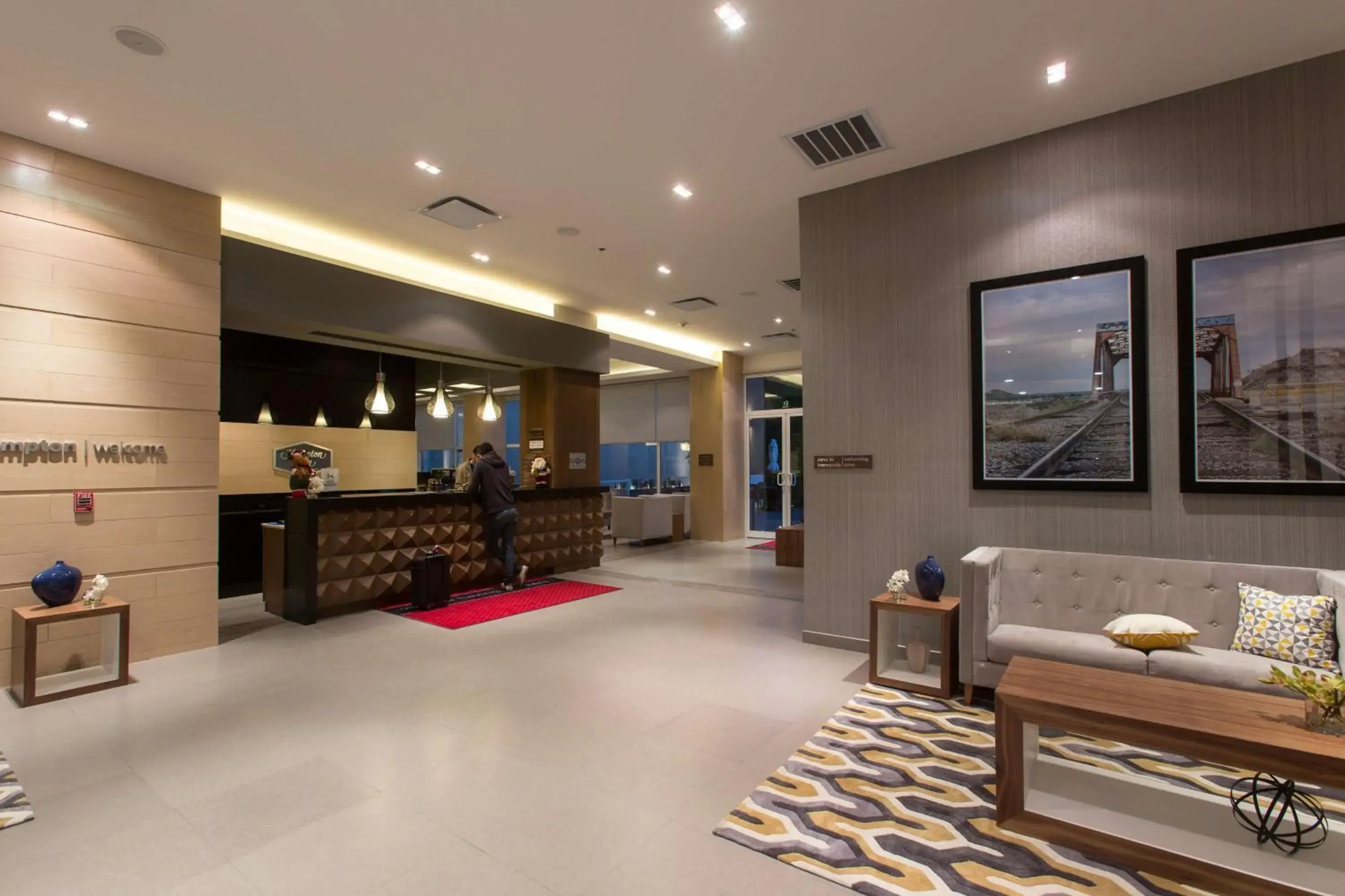 Lobby or reception in Hampton Inn by Hilton Hermosillo Lobby or reception in Hampton Inn by Hilton Hermosillo