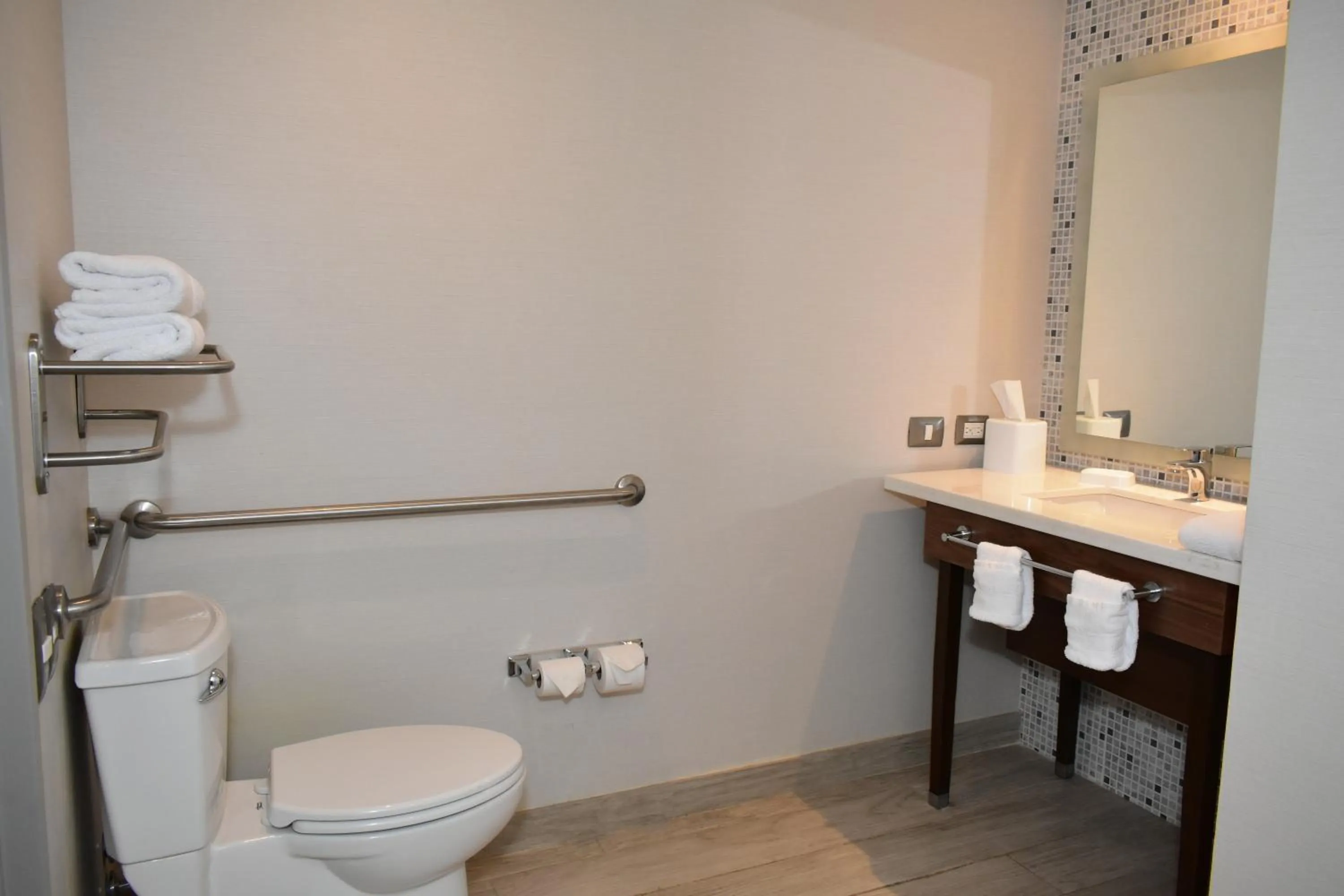 Bathroom in Hampton Inn by Hilton Hermosillo