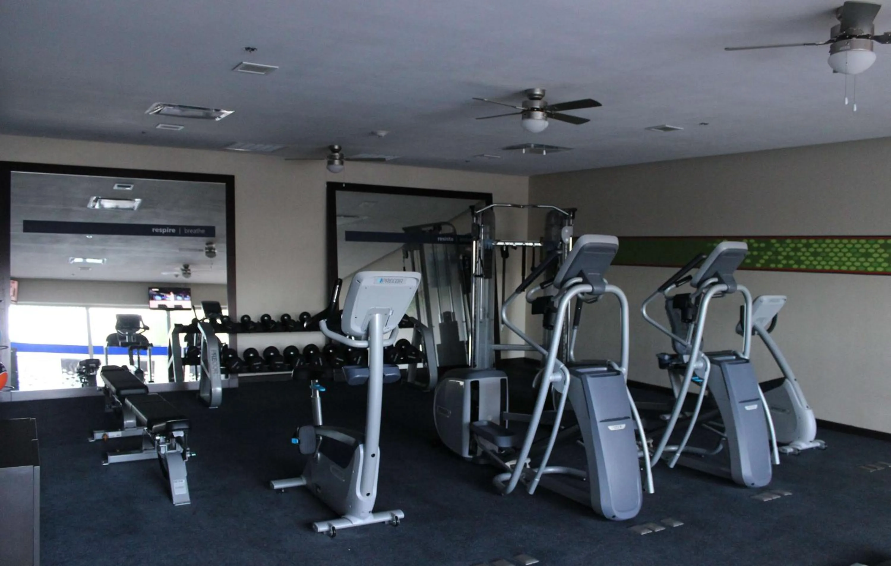 Fitness centre/facilities in Hampton Inn by Hilton Hermosillo