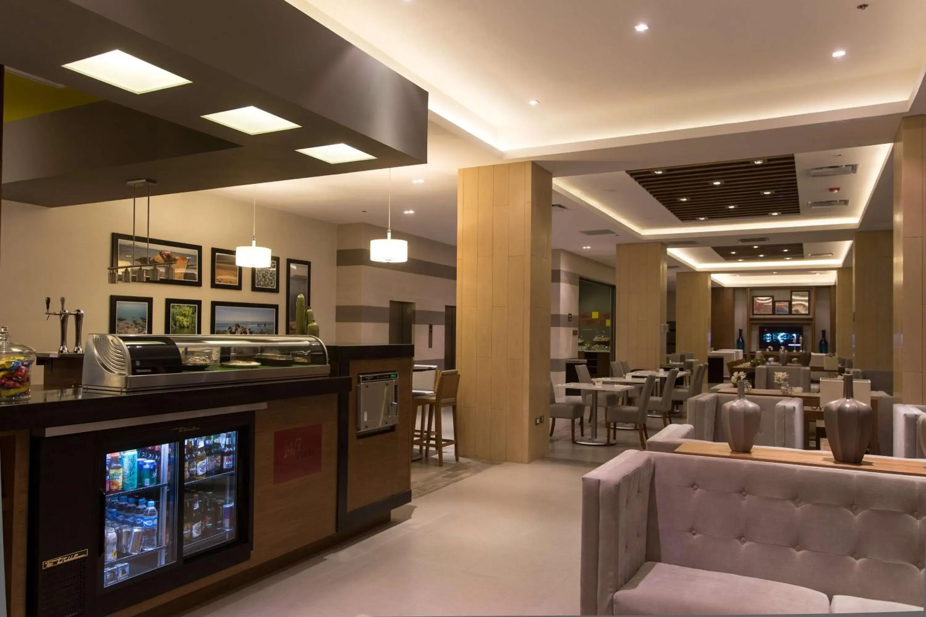 Lobby or reception in Hampton Inn by Hilton Hermosillo Lobby or reception in Hampton Inn by Hilton Hermosillo