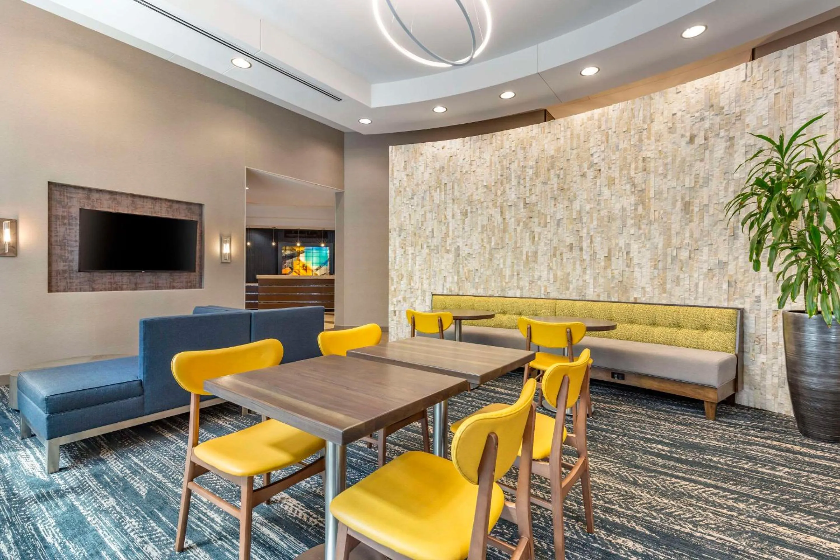 Lobby or reception in Cambria Hotel Rockville