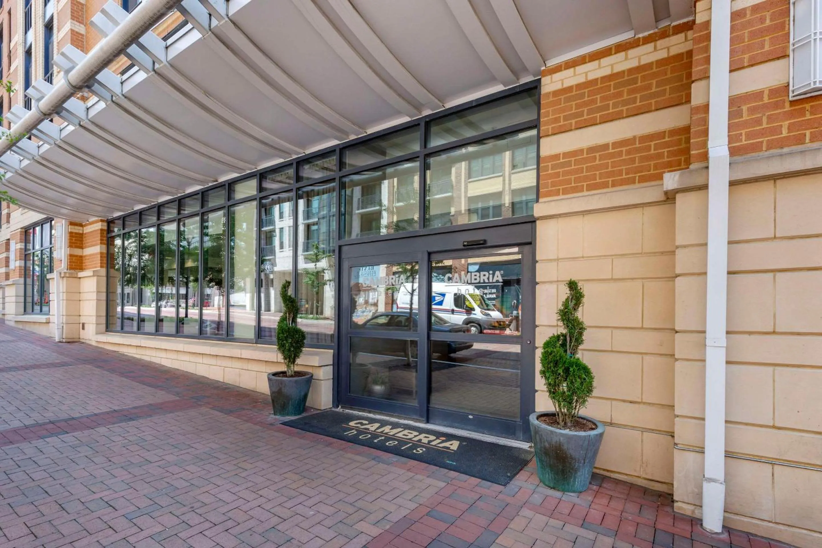 Property building in Cambria Hotel Rockville