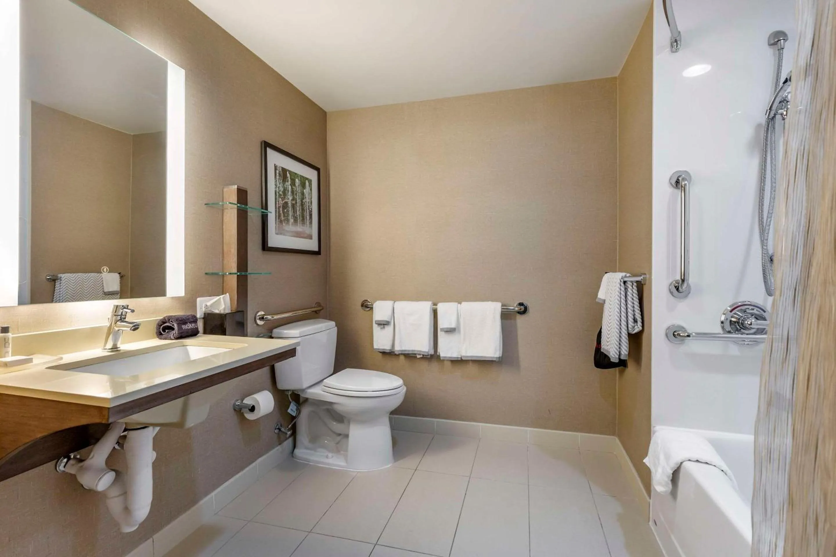 Bedroom in Cambria Hotel Rockville