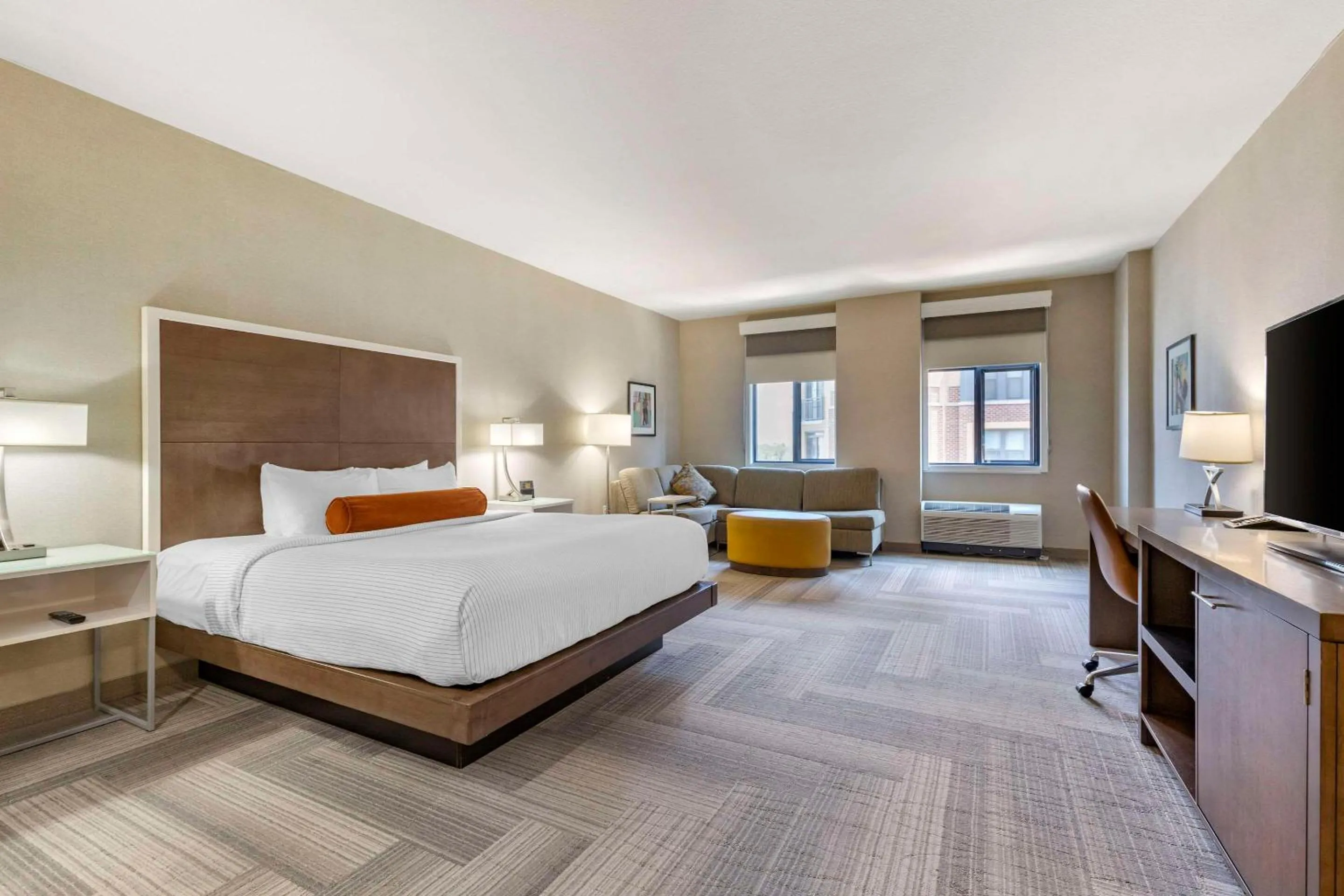 Bedroom, Bed in Cambria Hotel Rockville