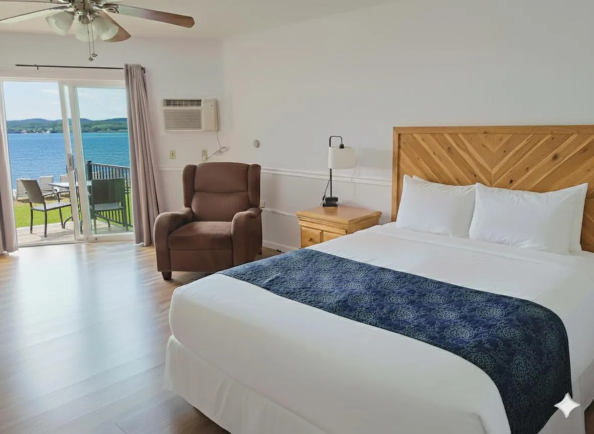 Bed in Pointes North Beachfront Resort Hotel