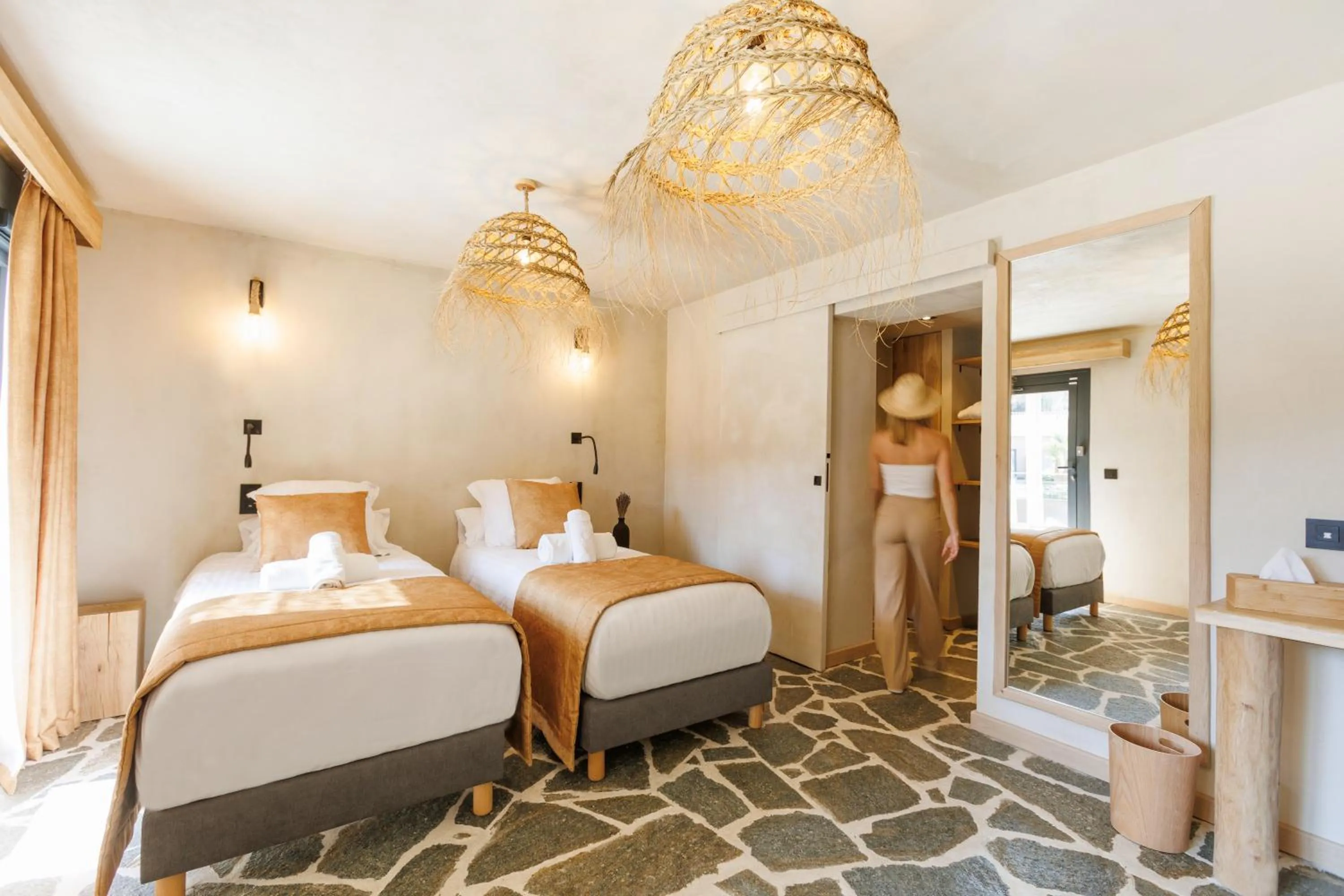 Bedroom, Bed in Le Domaine de la mer - Beach hotel Nature&Authenticité Hyères