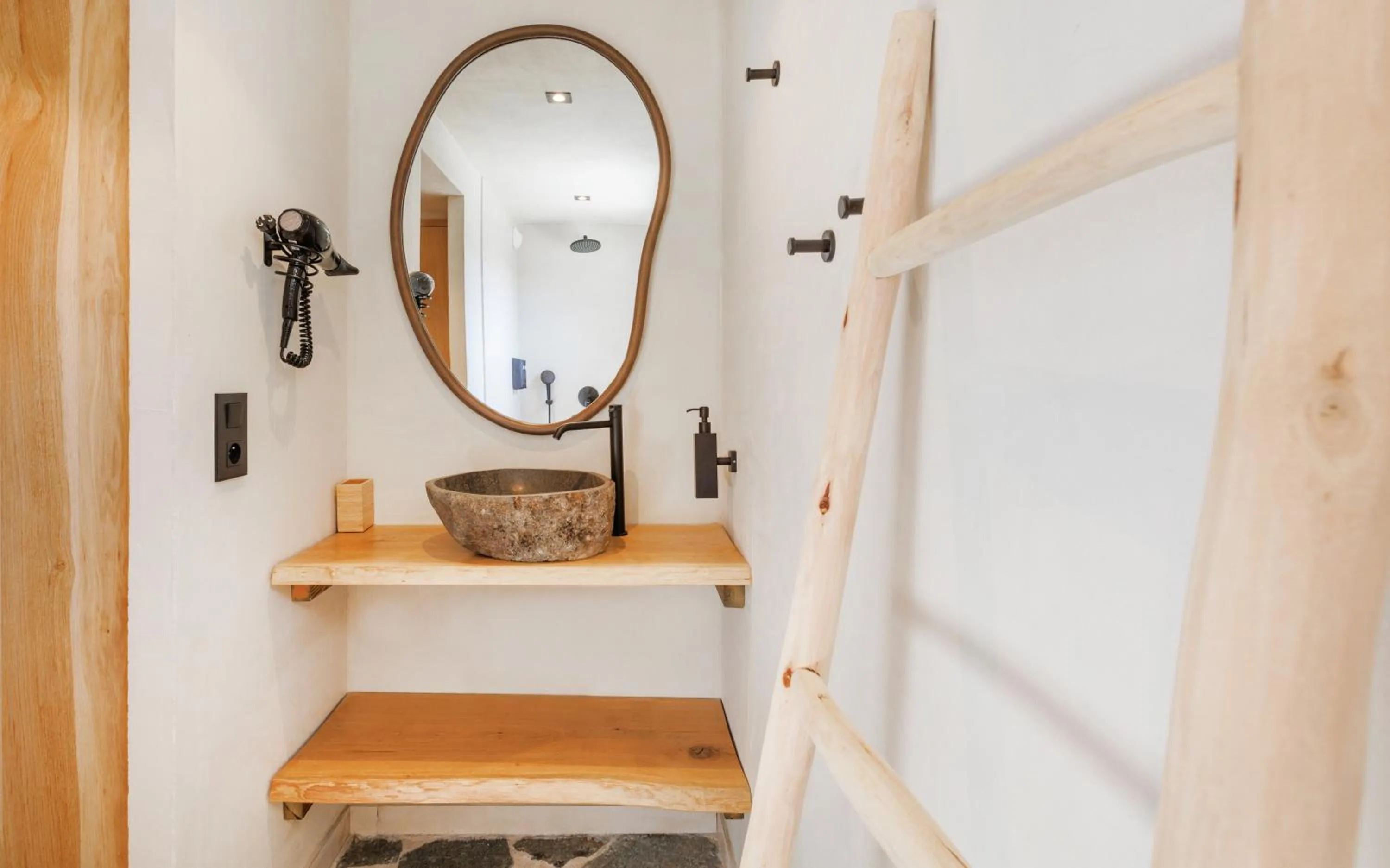 Bathroom in Le Domaine de la mer - Beach hotel Nature&Authenticité Hyères