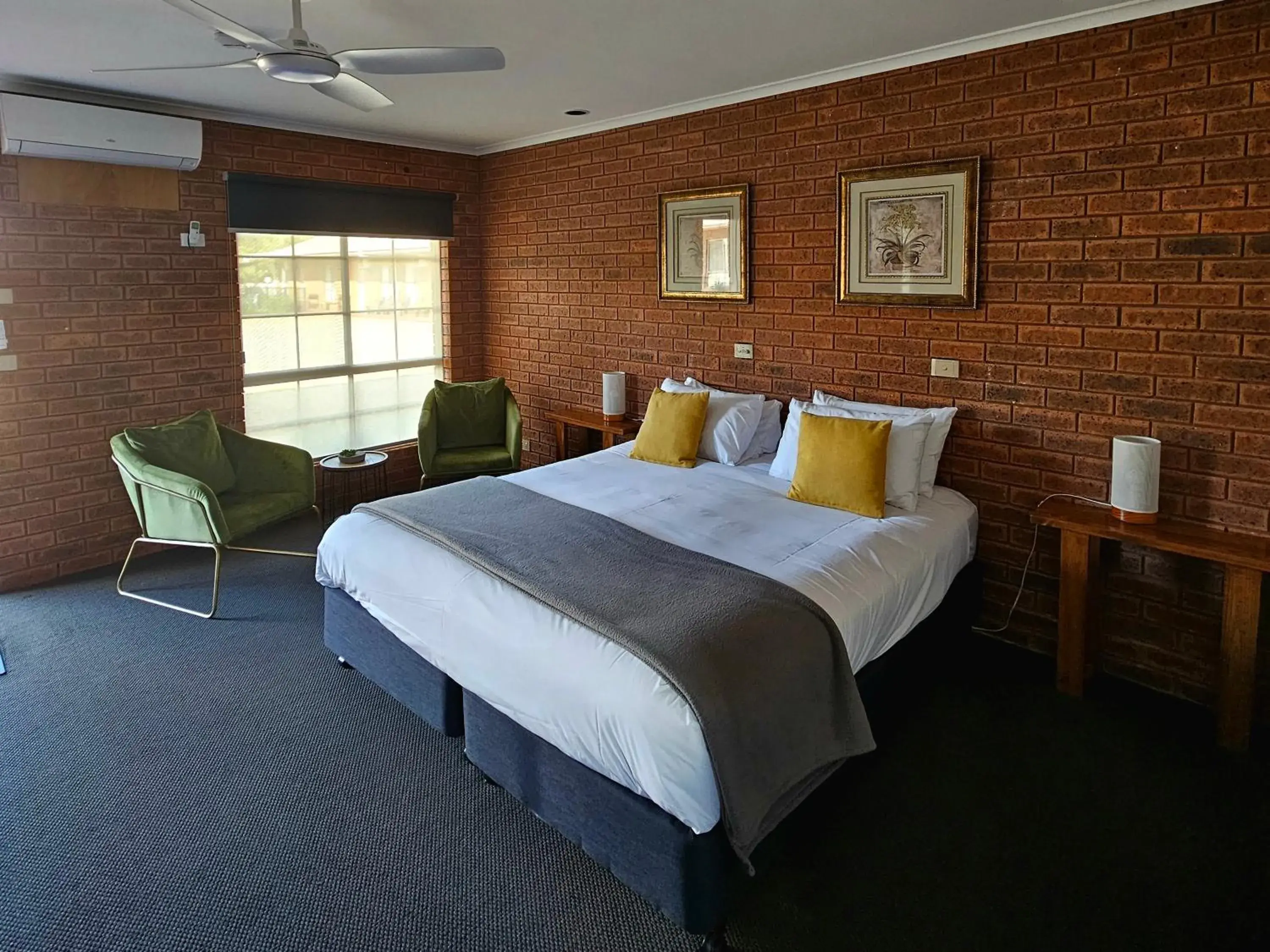 King Room in Bridge Motor Inn Tocumwal King Room in Bridge Motor Inn Tocumwal