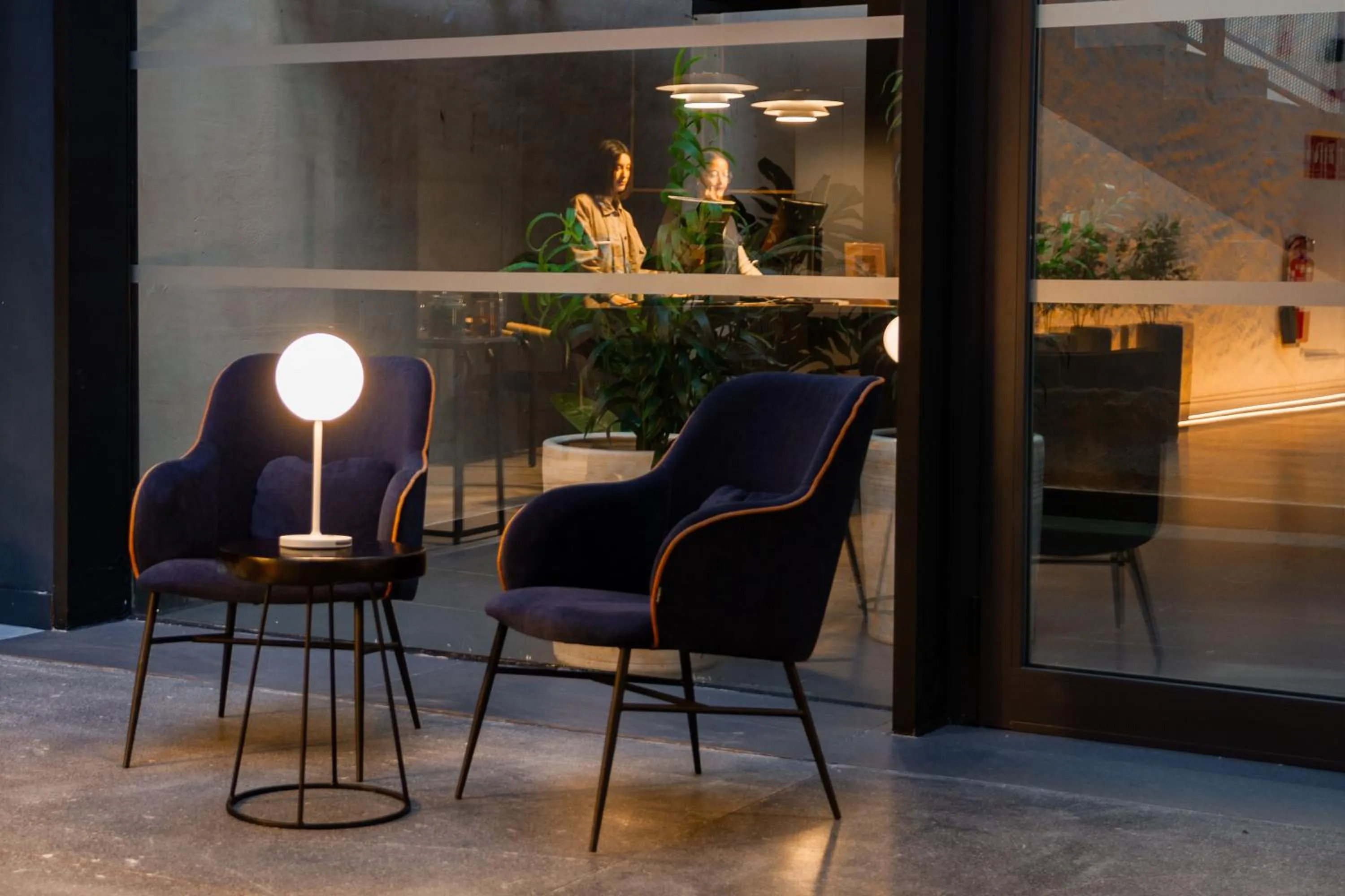 Seating area in Letoh Letoh Sevilla