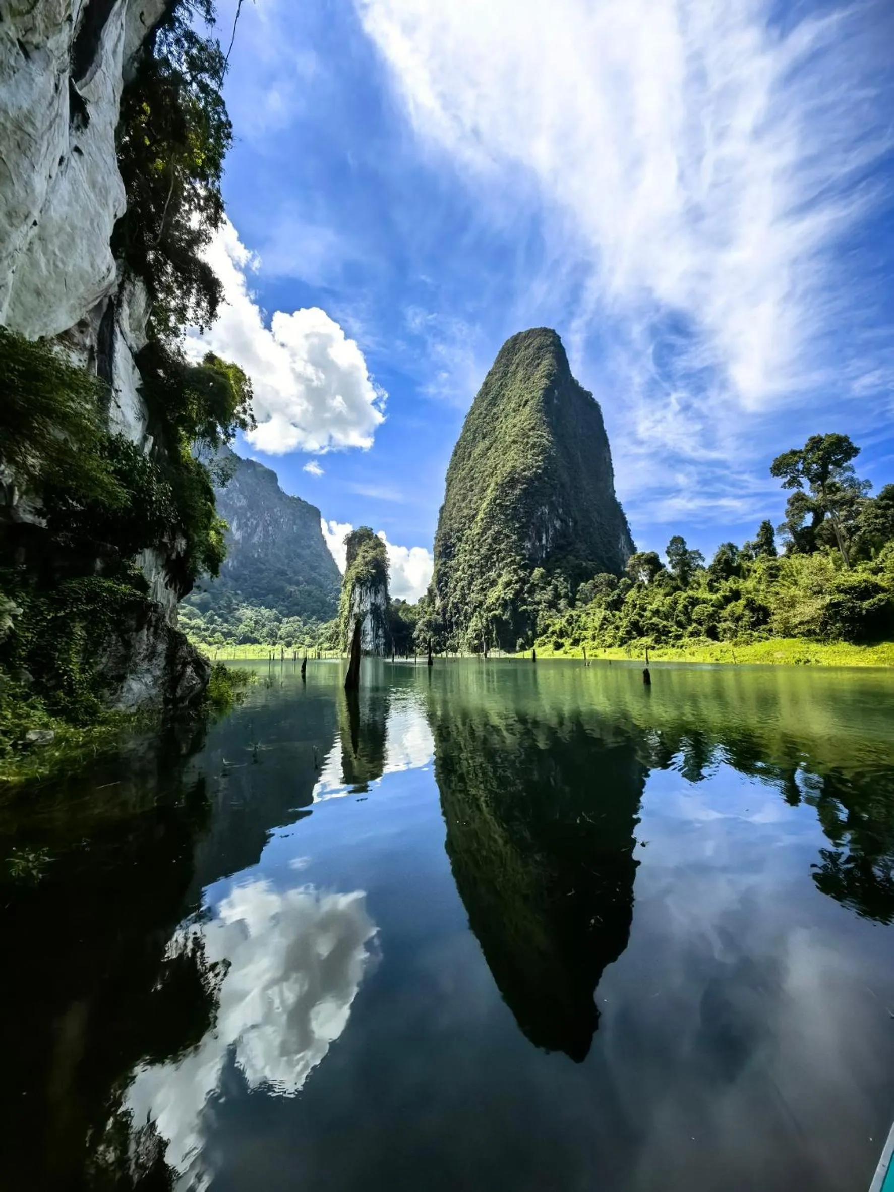 Natural landscape in Khao Sok Country Resort