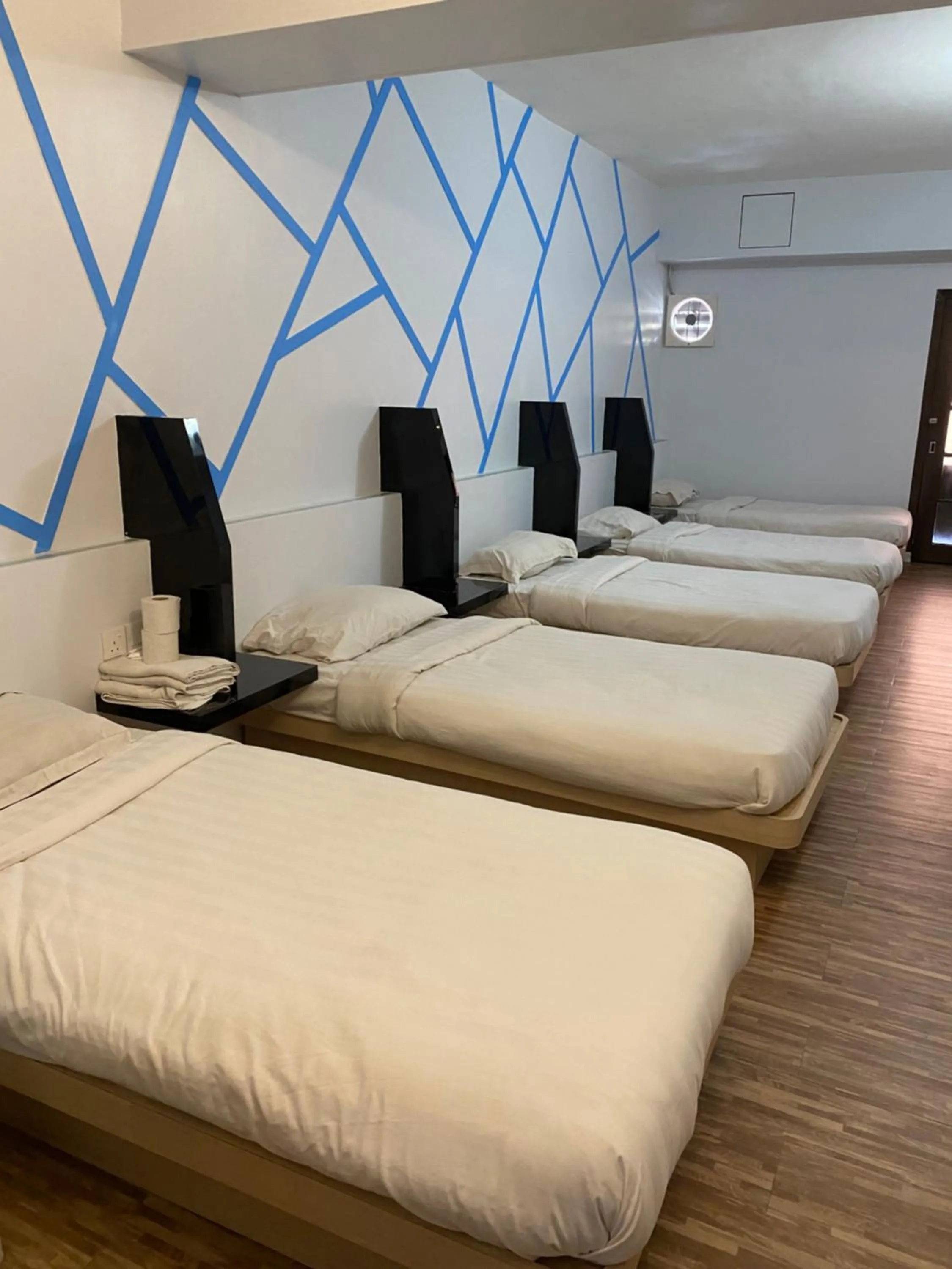 Bed in Suria Cameron Hotel