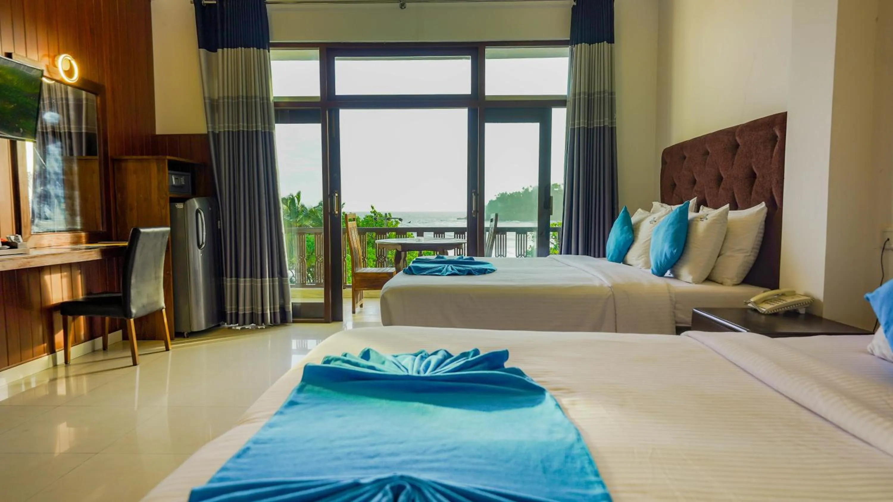 Bedroom, Bed in Randiya Sea View Hotel