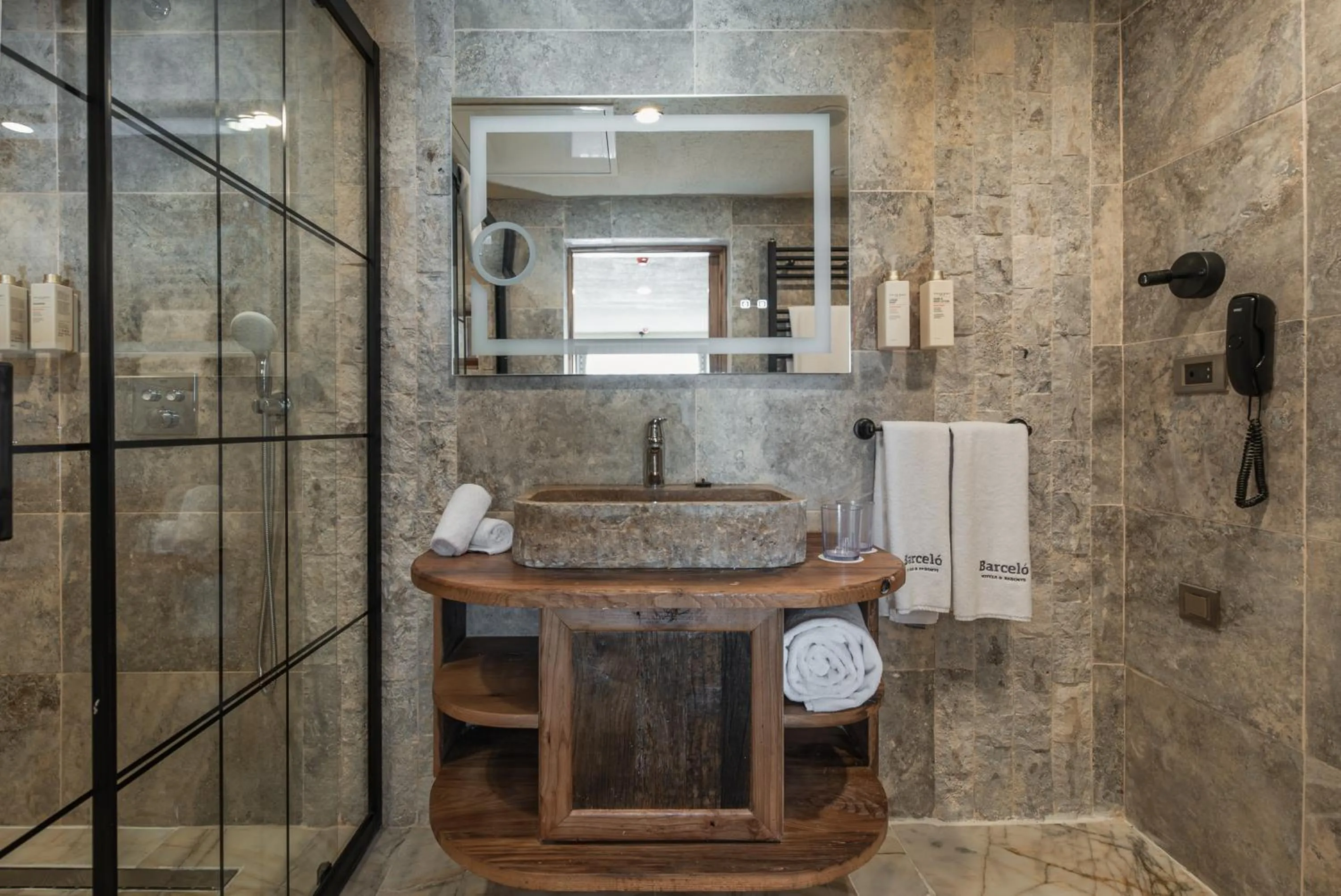 Shower in Barceló Cappadocia