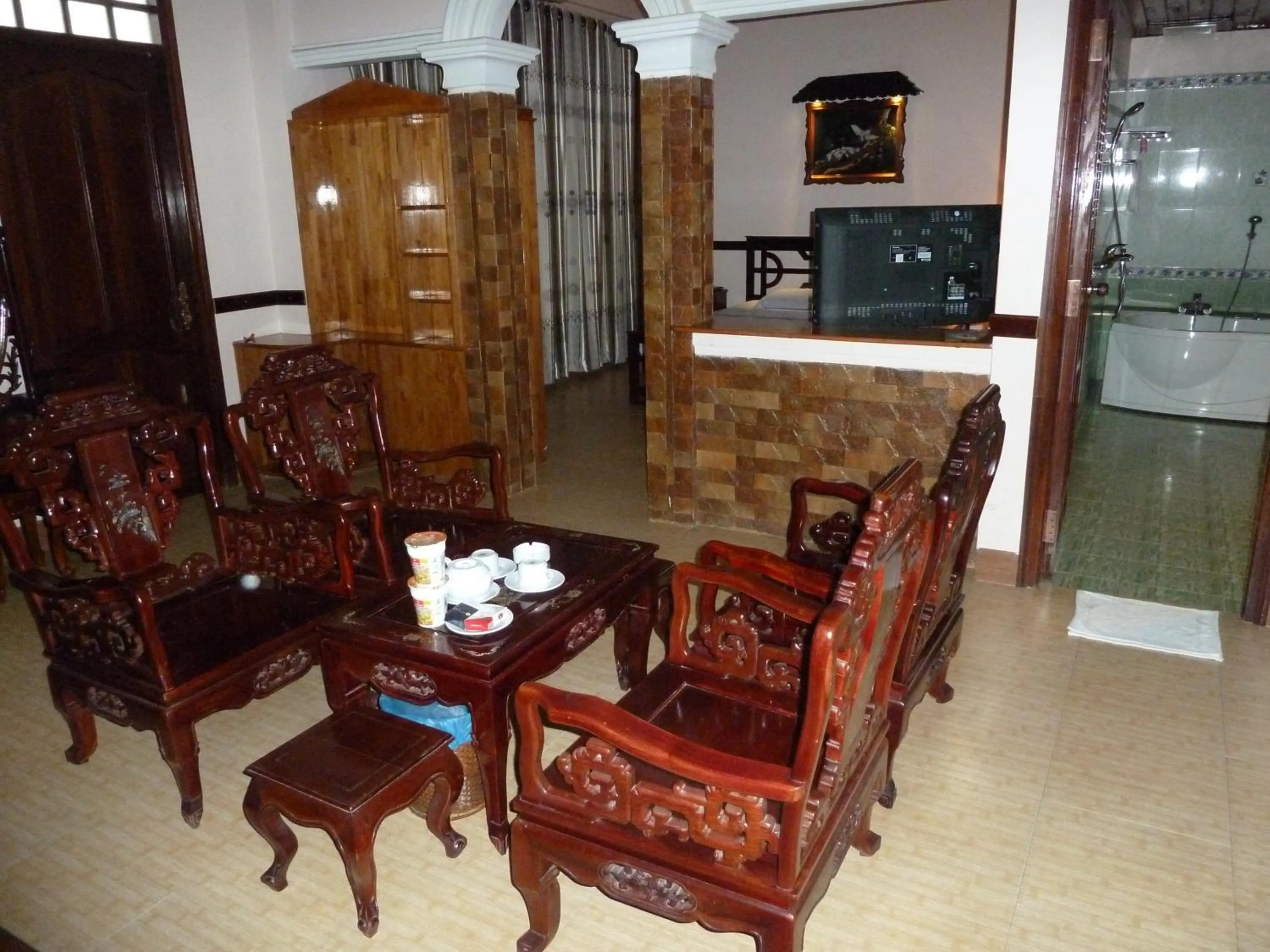 Photo of the whole room in Ca Ty Hotel