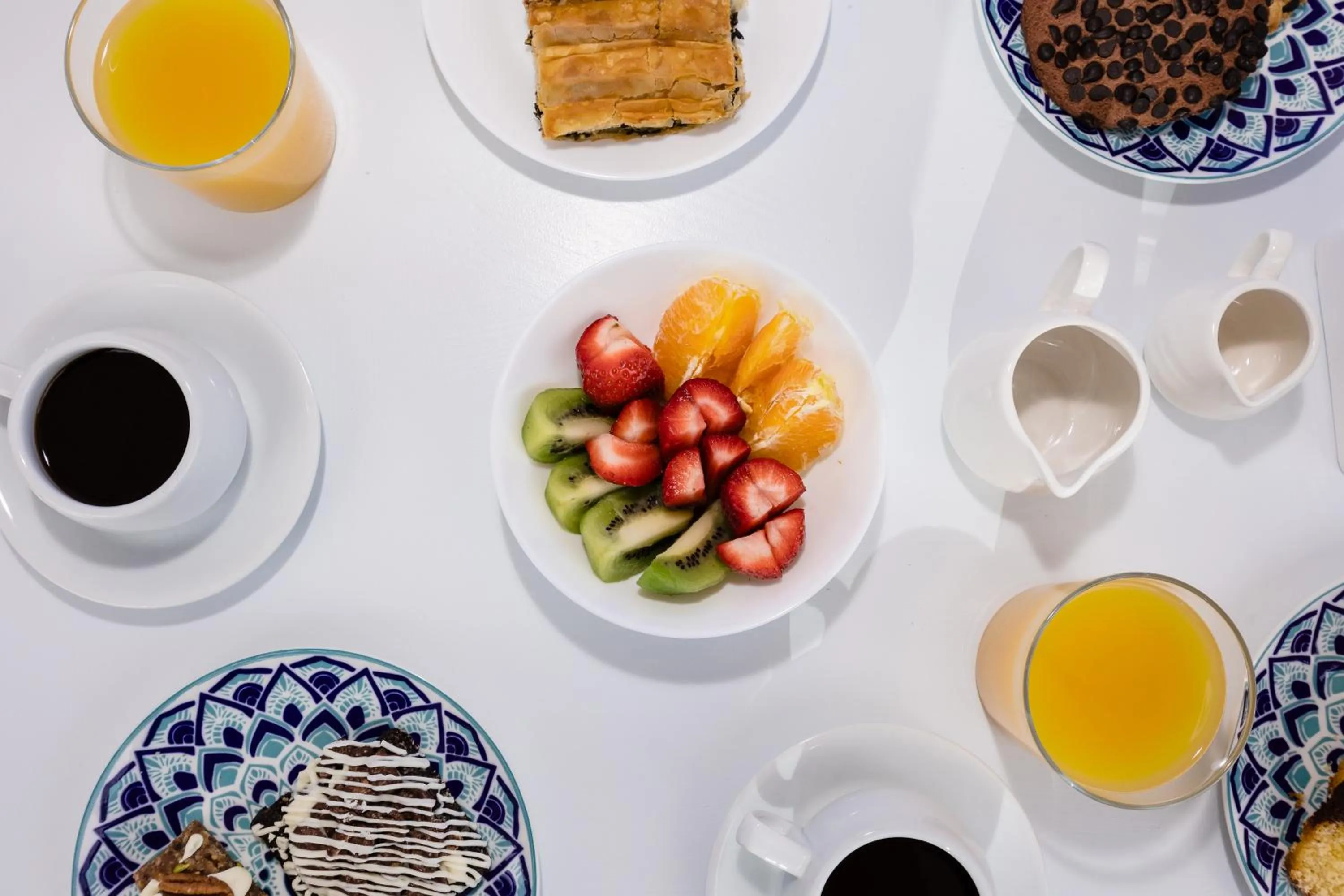 Breakfast in Nevma Suites