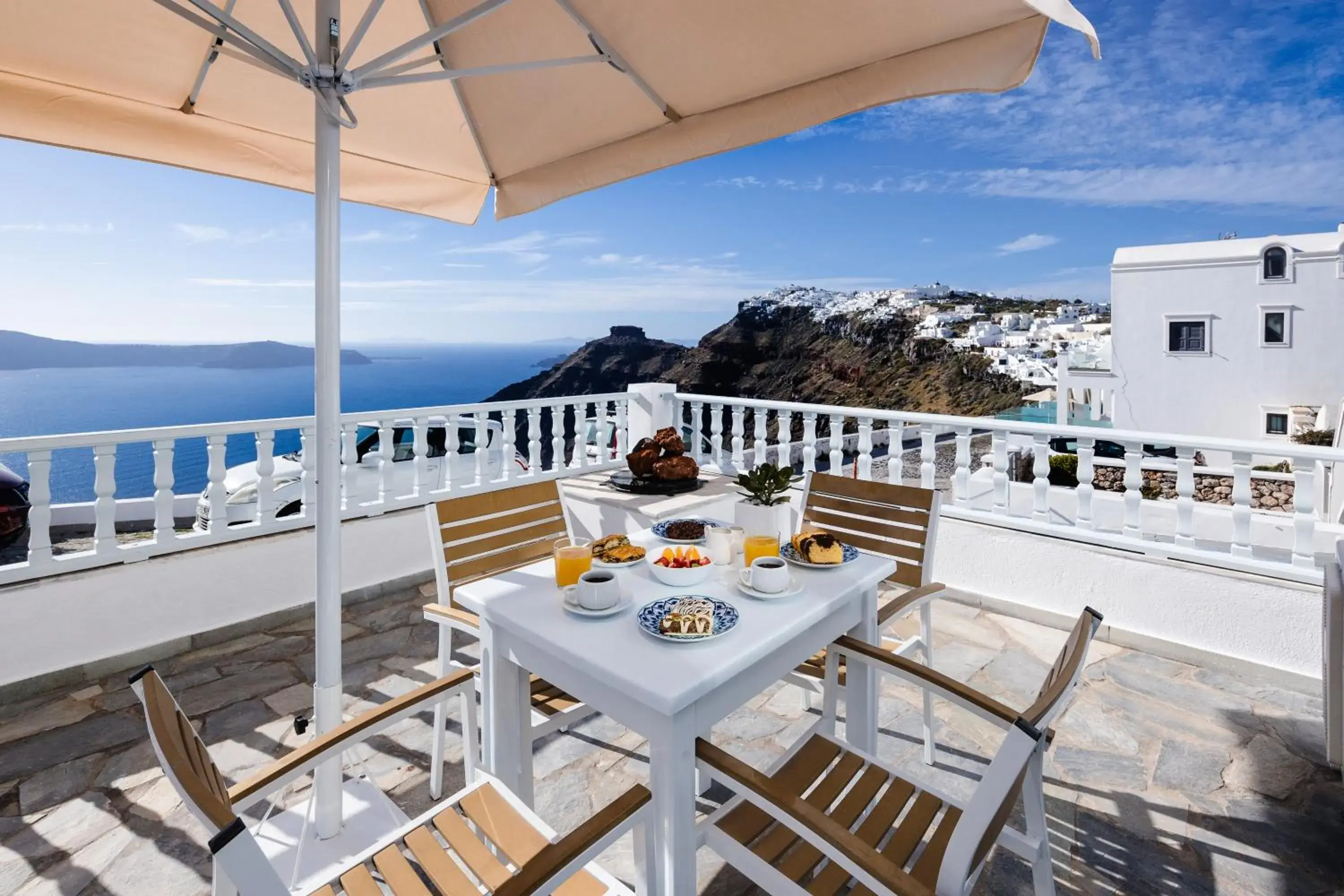 Breakfast in Nevma Suites Breakfast in Nevma Suites