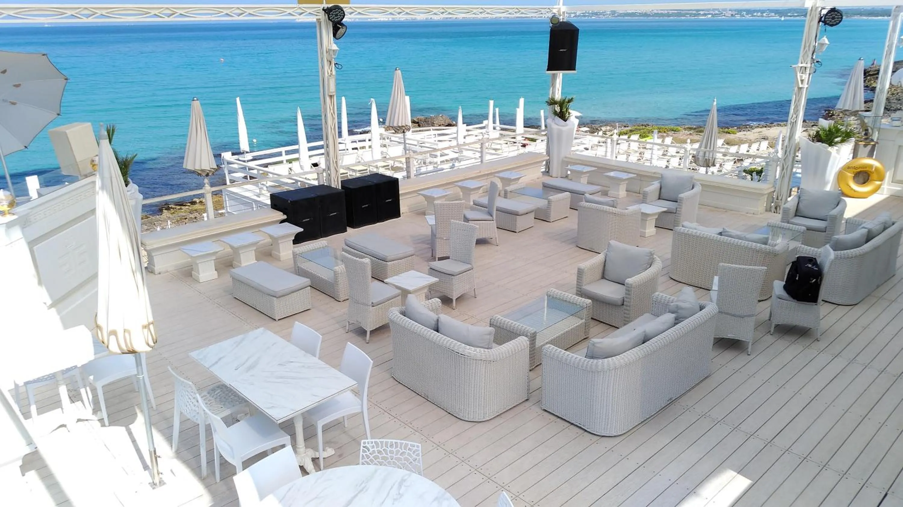 Beach in Hotel Villa Costes