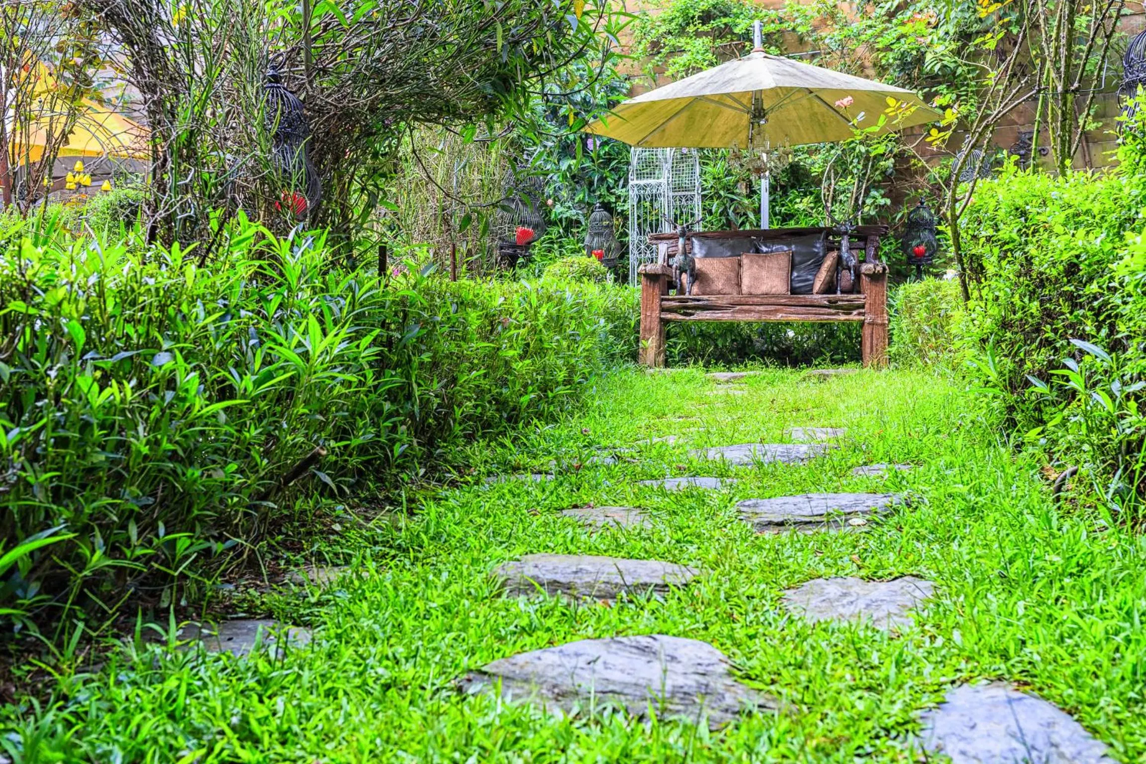 Garden in Sun Moon Lake Full House Resort