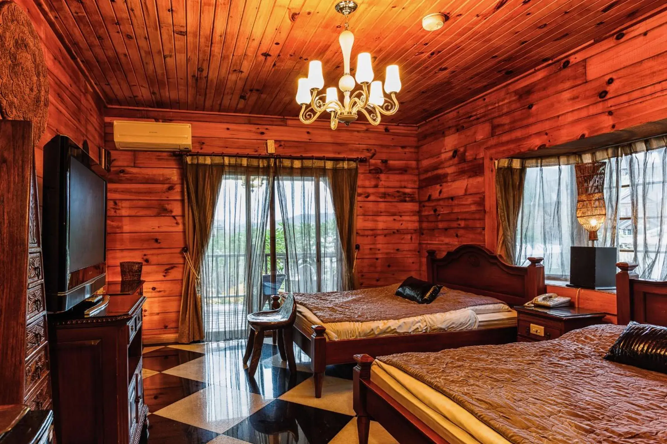 Deluxe Family Room in Sun Moon Lake Full House Resort Deluxe Family Room in Sun Moon Lake Full House Resort