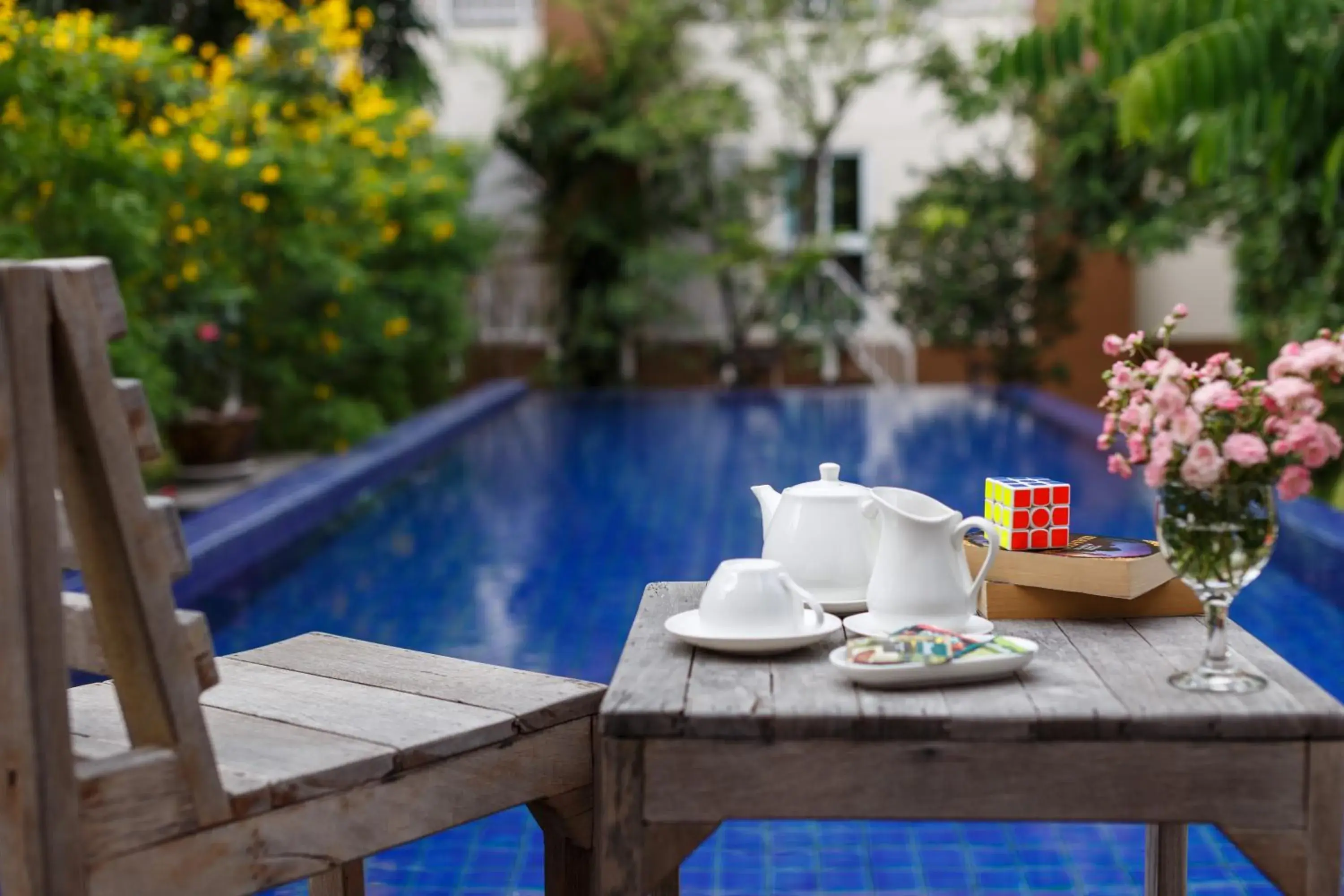 Pool view in U Tiny Boutique Hotel Suvarnabhumi Bangkok - SHA Plus Pool view in U Tiny Boutique Hotel Suvarnabhumi Bangkok - SHA Plus