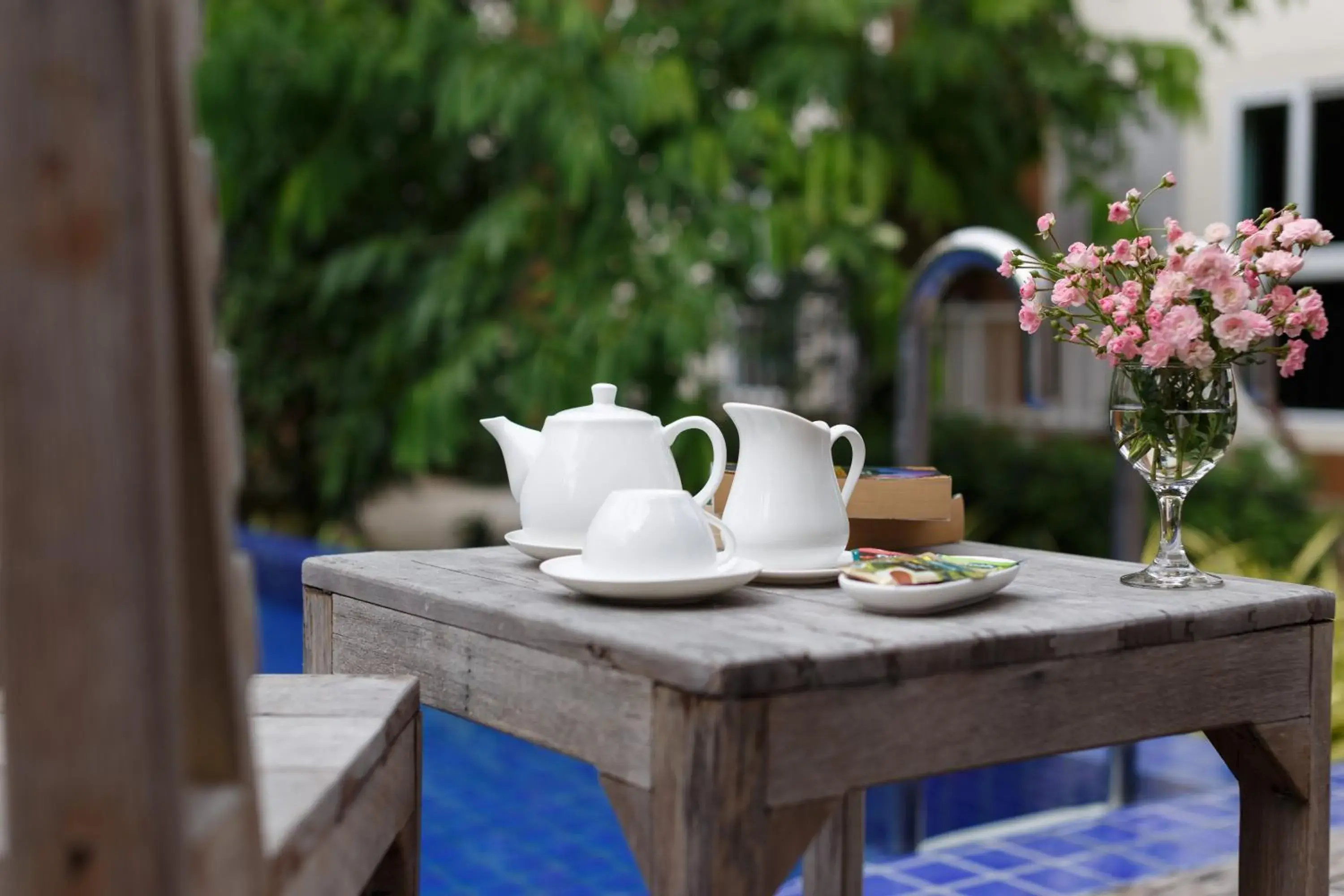 Pool view in U Tiny Boutique Hotel Suvarnabhumi Bangkok - SHA Plus Pool view in U Tiny Boutique Hotel Suvarnabhumi Bangkok - SHA Plus