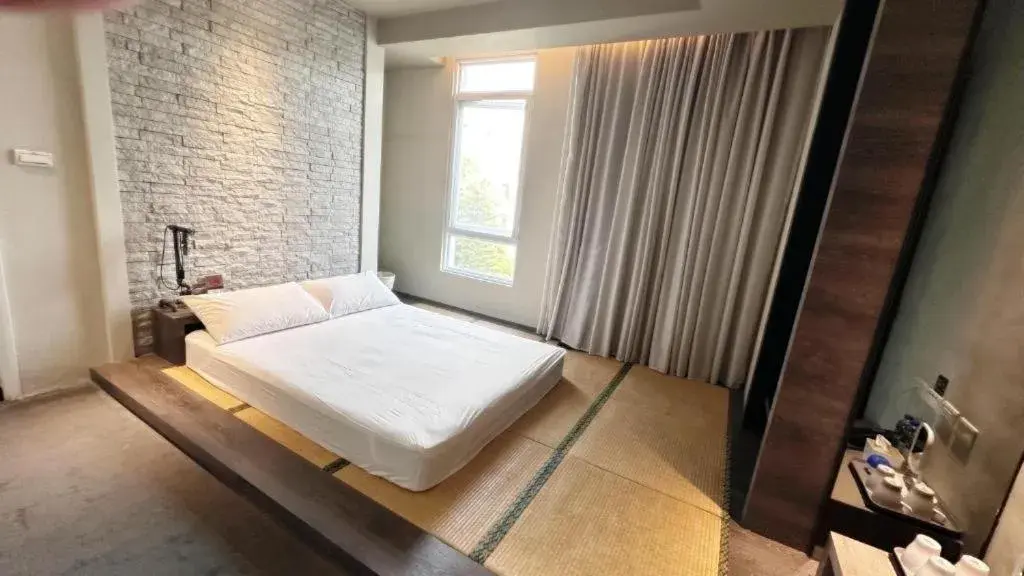 Photo of the whole room, Bed in Kiwi Express Hotel-Taichung Station II Photo of the whole room, Bed in Kiwi Express Hotel-Taichung Station II