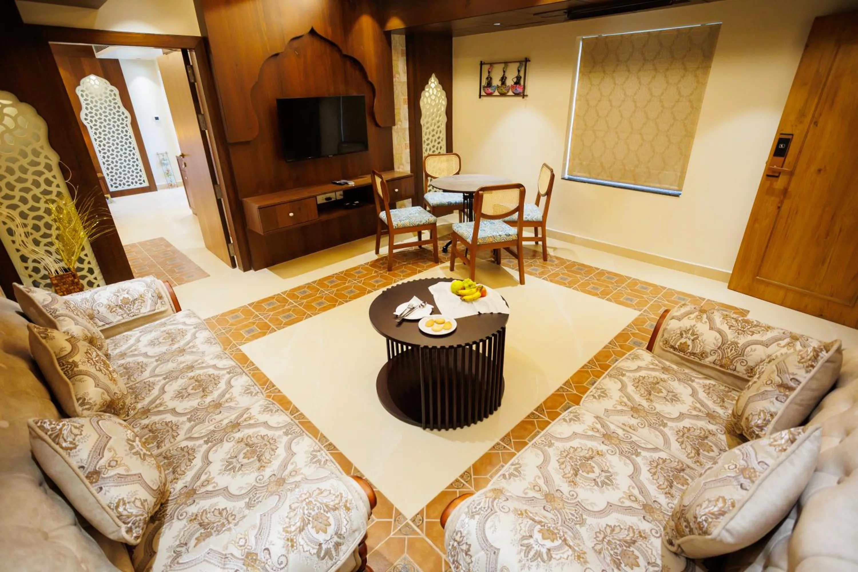 Communal lounge/ TV room in AJ GRAND ELITE HOTEL