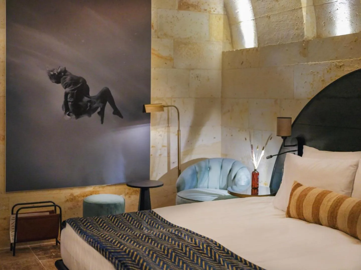 Photo of the whole room, Bed in Very Peri Cappadocia - The Lifestyle Luxury Design Hotel