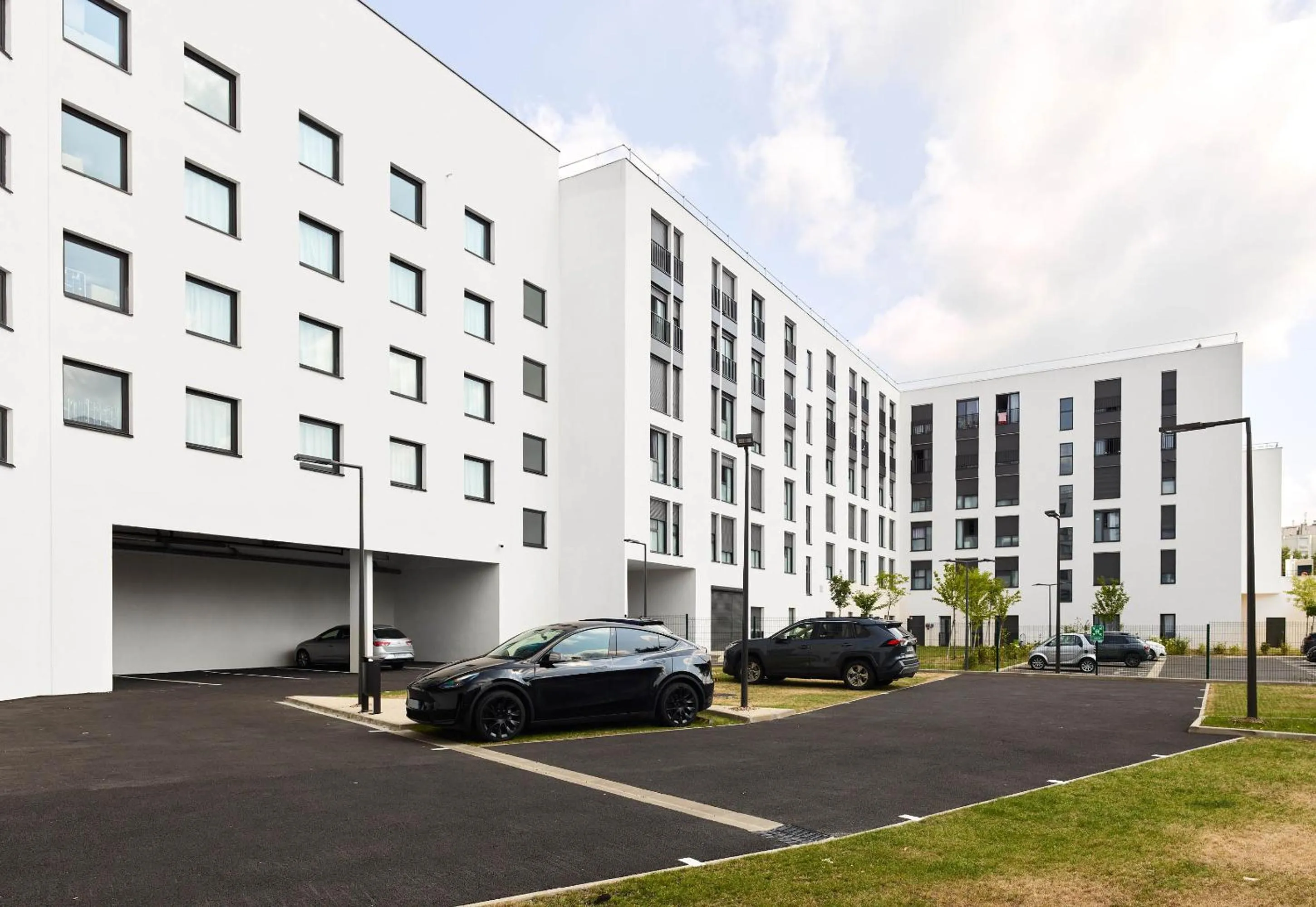 Property building in B&B HOTEL Paris Clichy-sous-Bois 3 étoiles