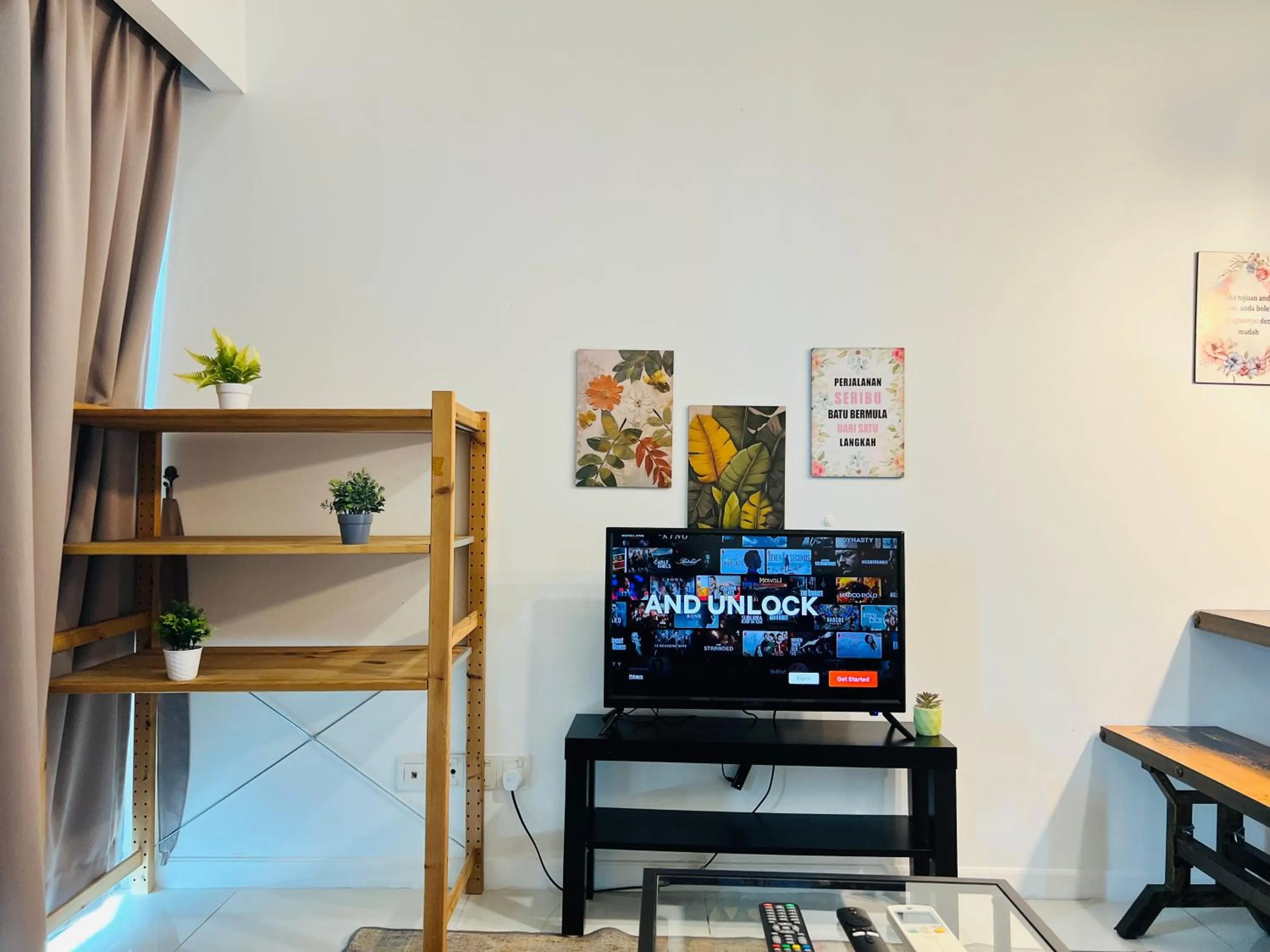 TV and multimedia in Mercu Summer Suites KLCC By Sweet Home