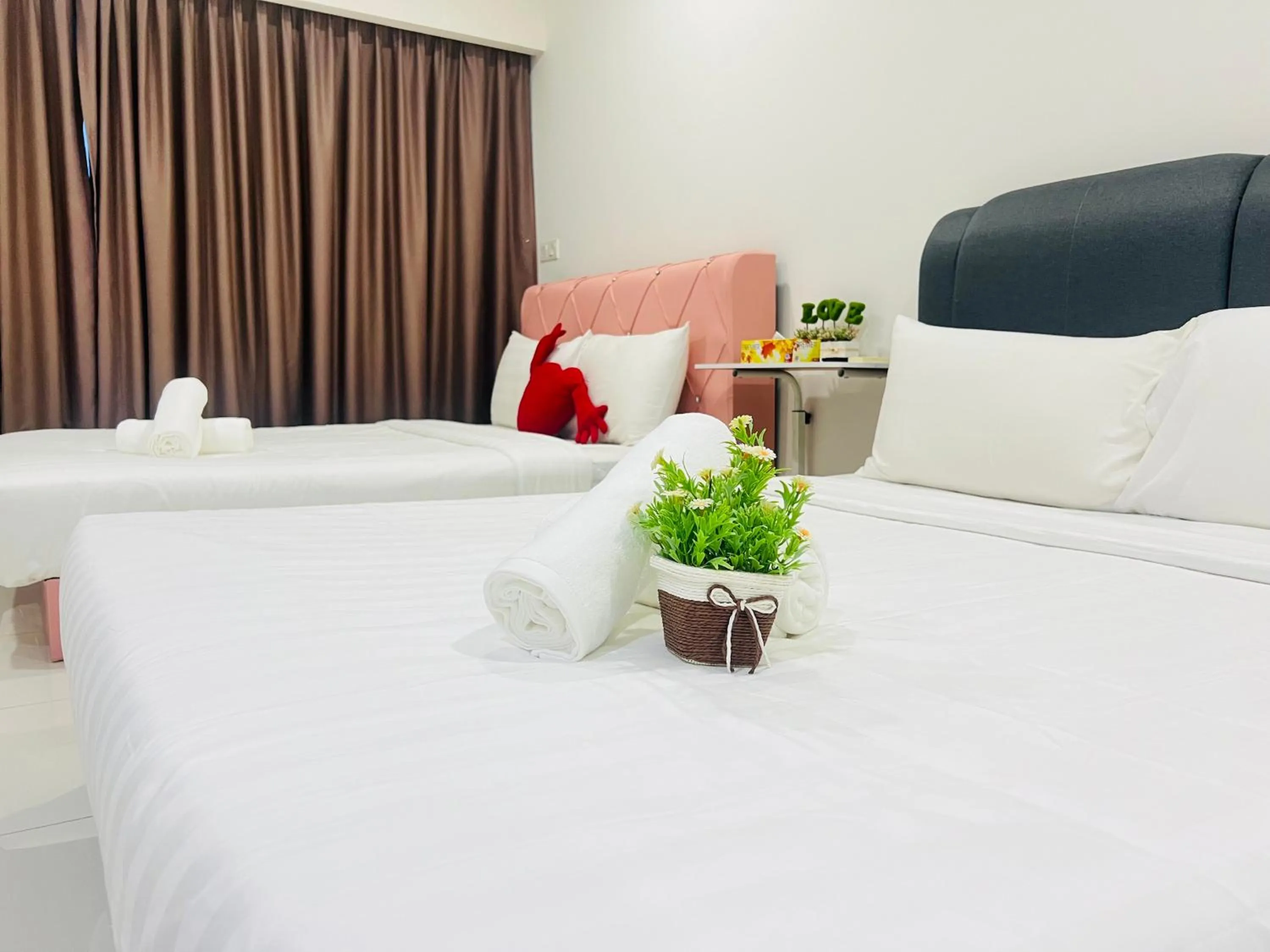 Bed in Mercu Summer Suites KLCC By Sweet Home