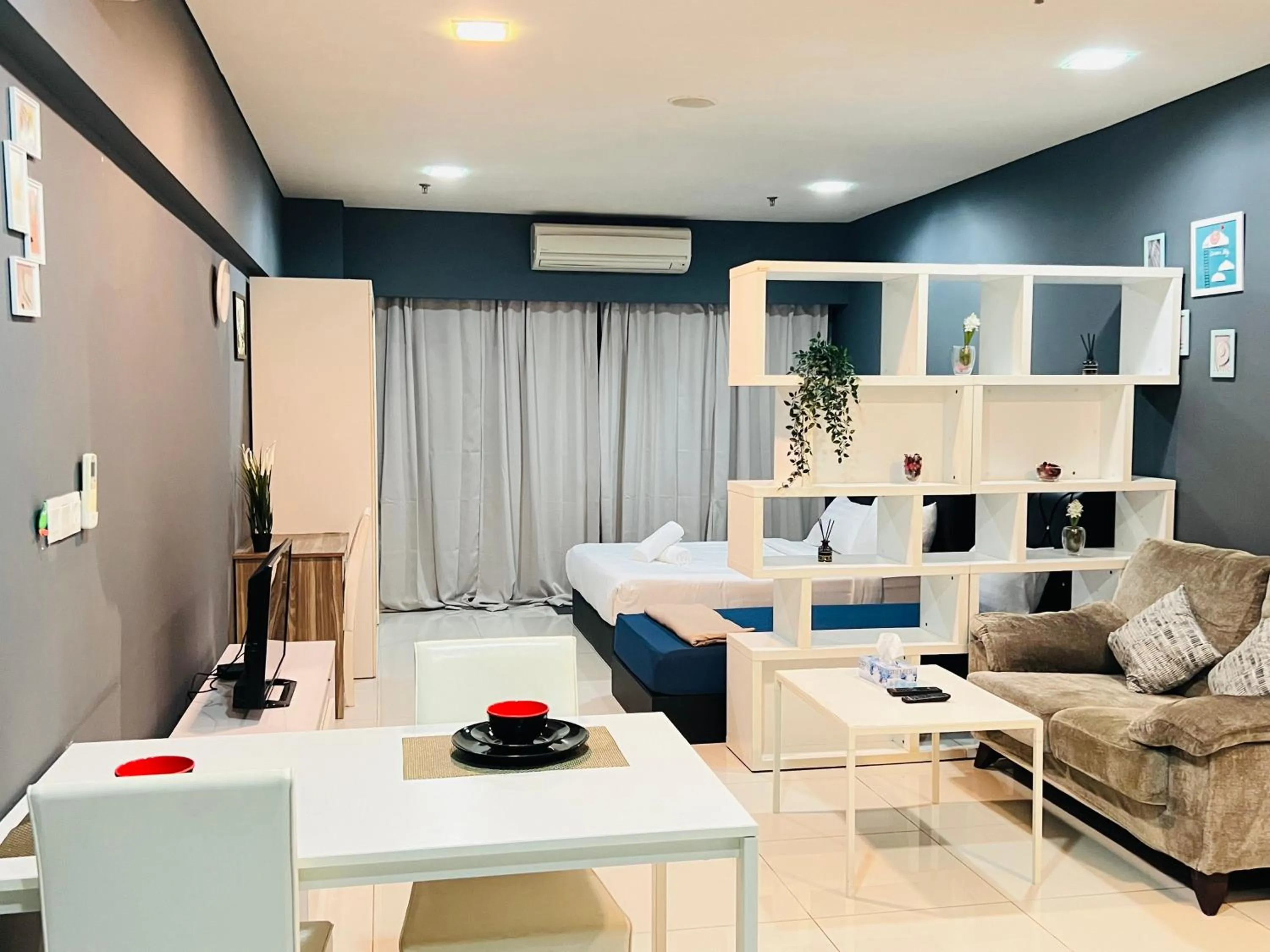 TV and multimedia in Mercu Summer Suites KLCC By Sweet Home