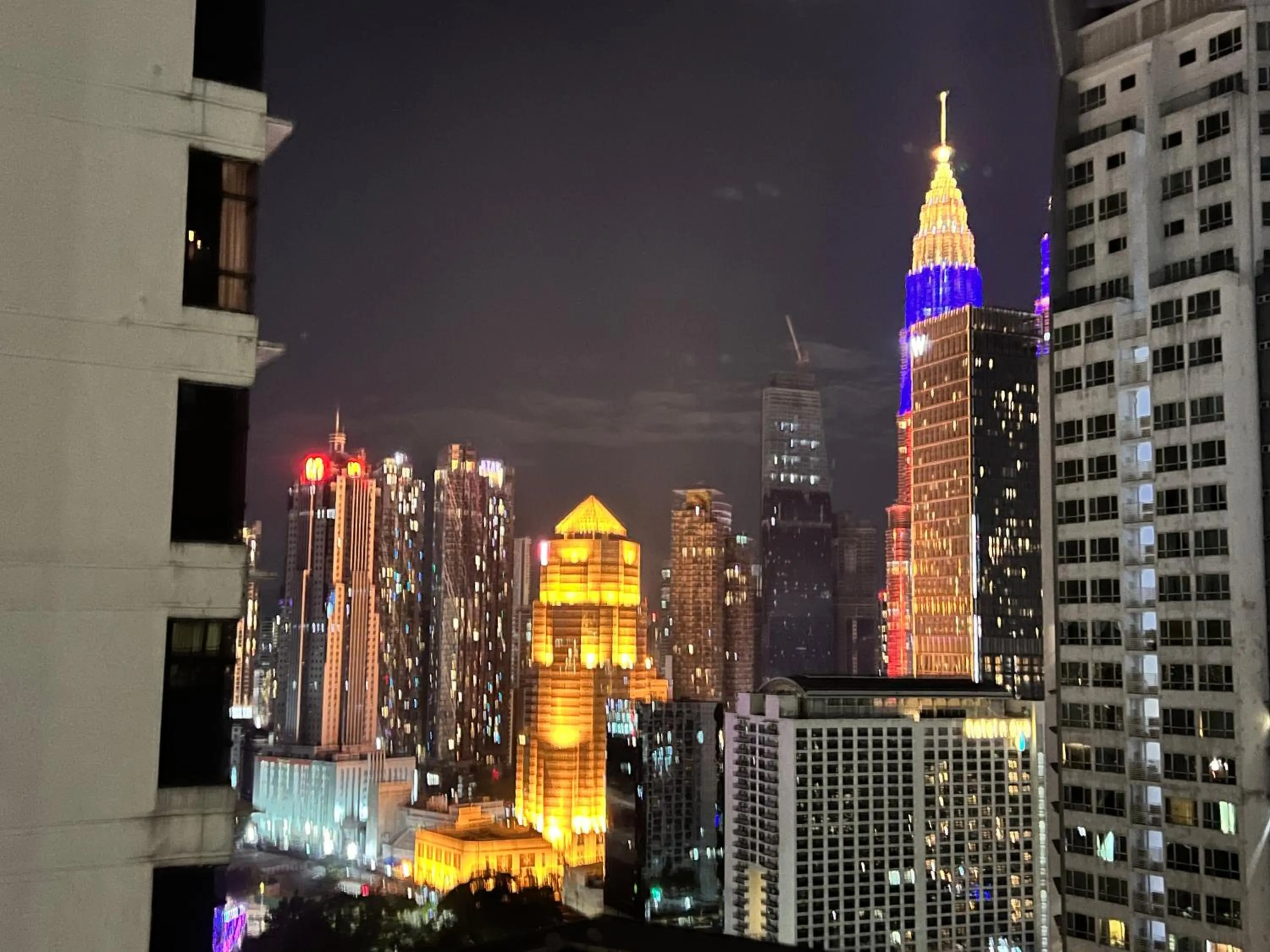 Night in Mercu Summer Suites KLCC By Sweet Home