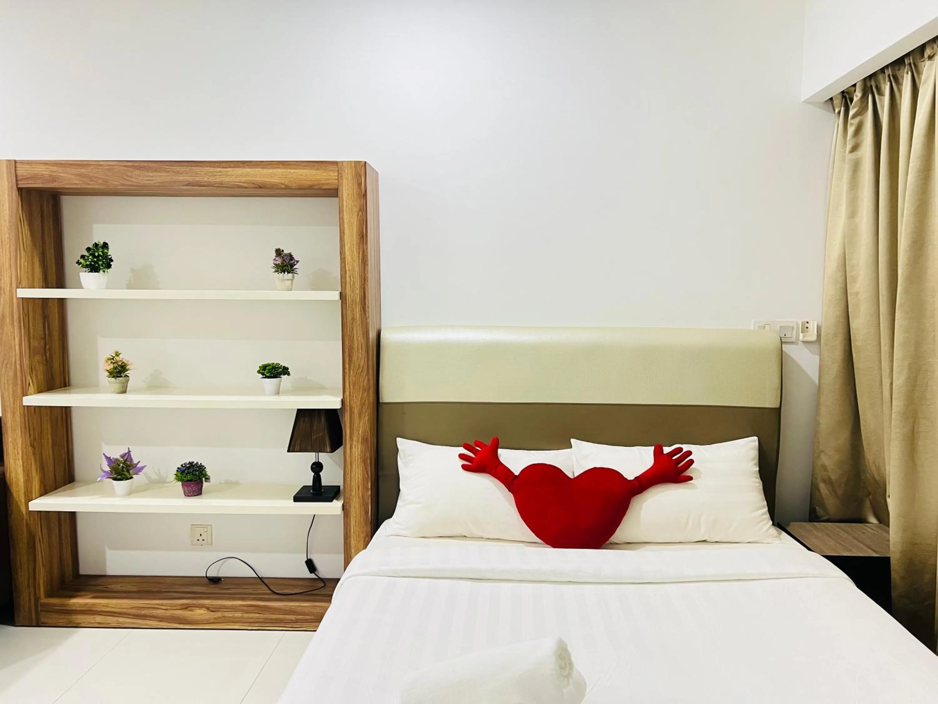 Bed in Mercu Summer Suites KLCC By Sweet Home