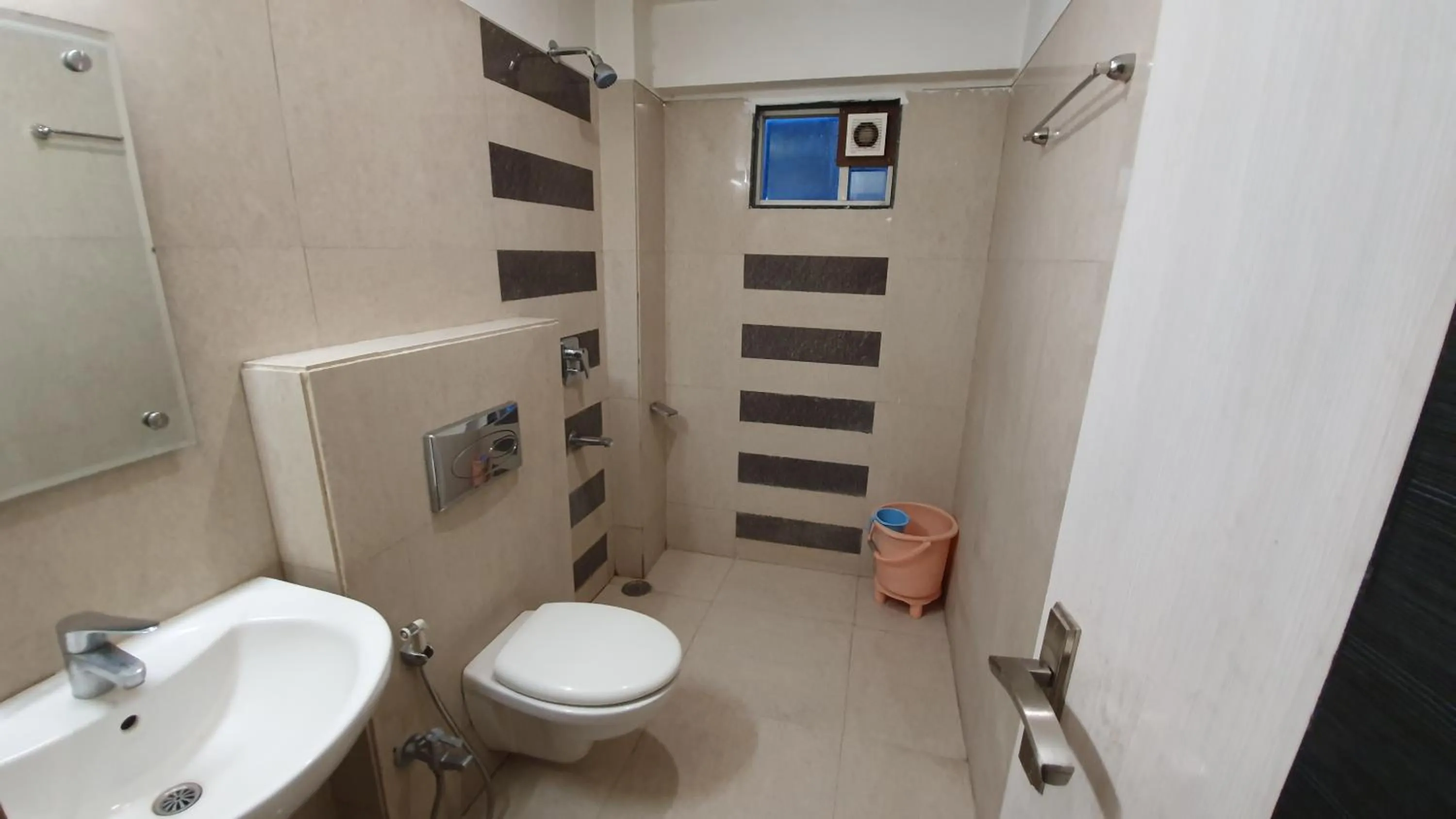 Bathroom in Hotel Purva