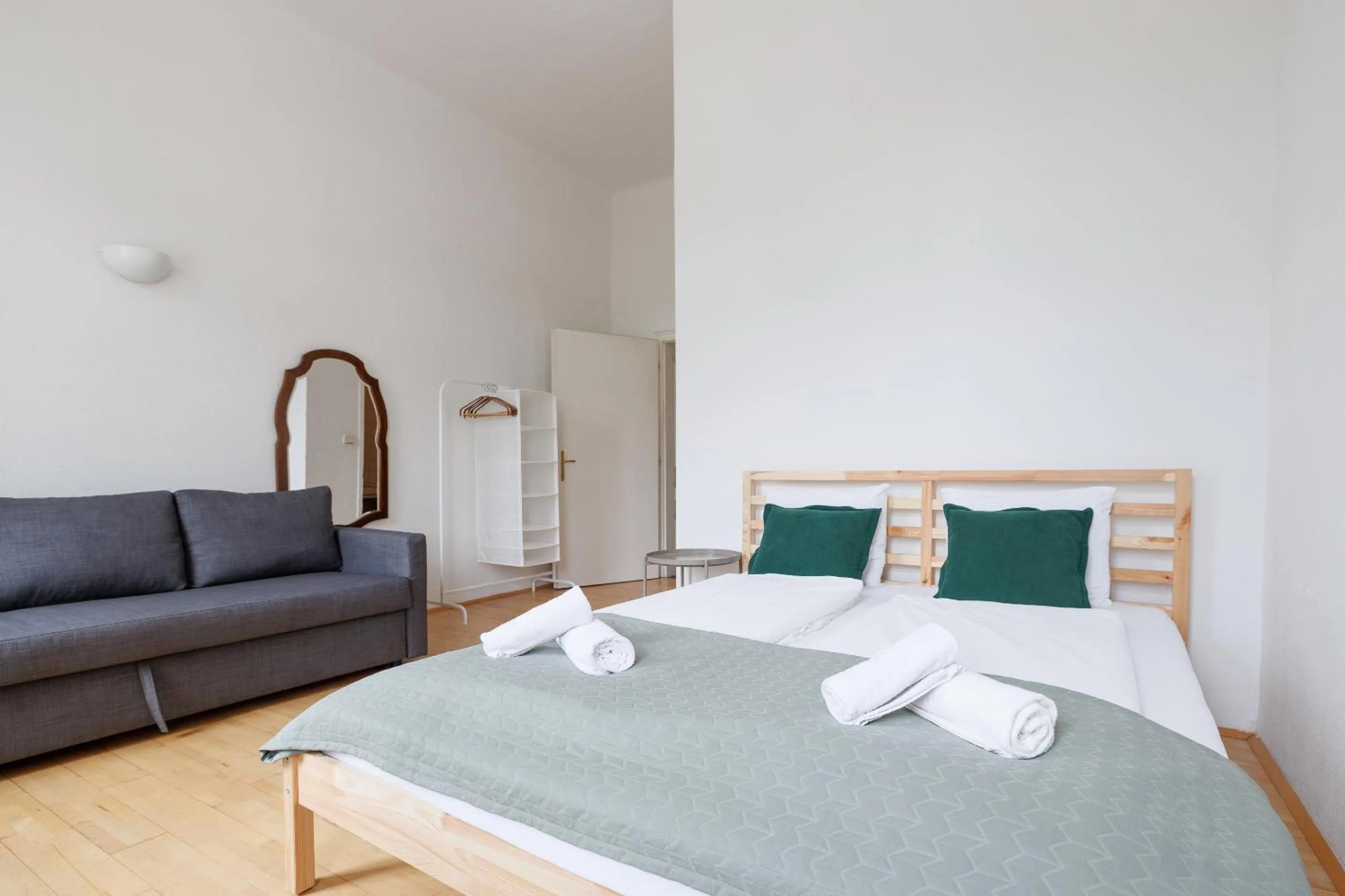Photo of the whole room, Bed in Urban Vienna Living - 18th District