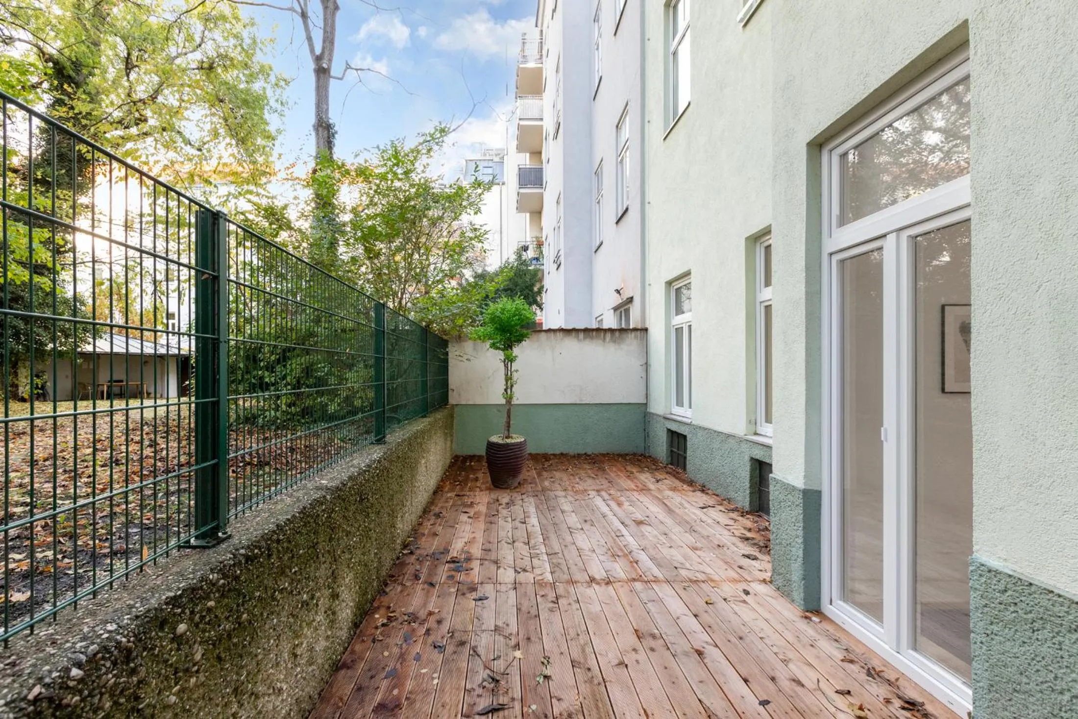 Balcony/Terrace in Urban Vienna Living - 18th District