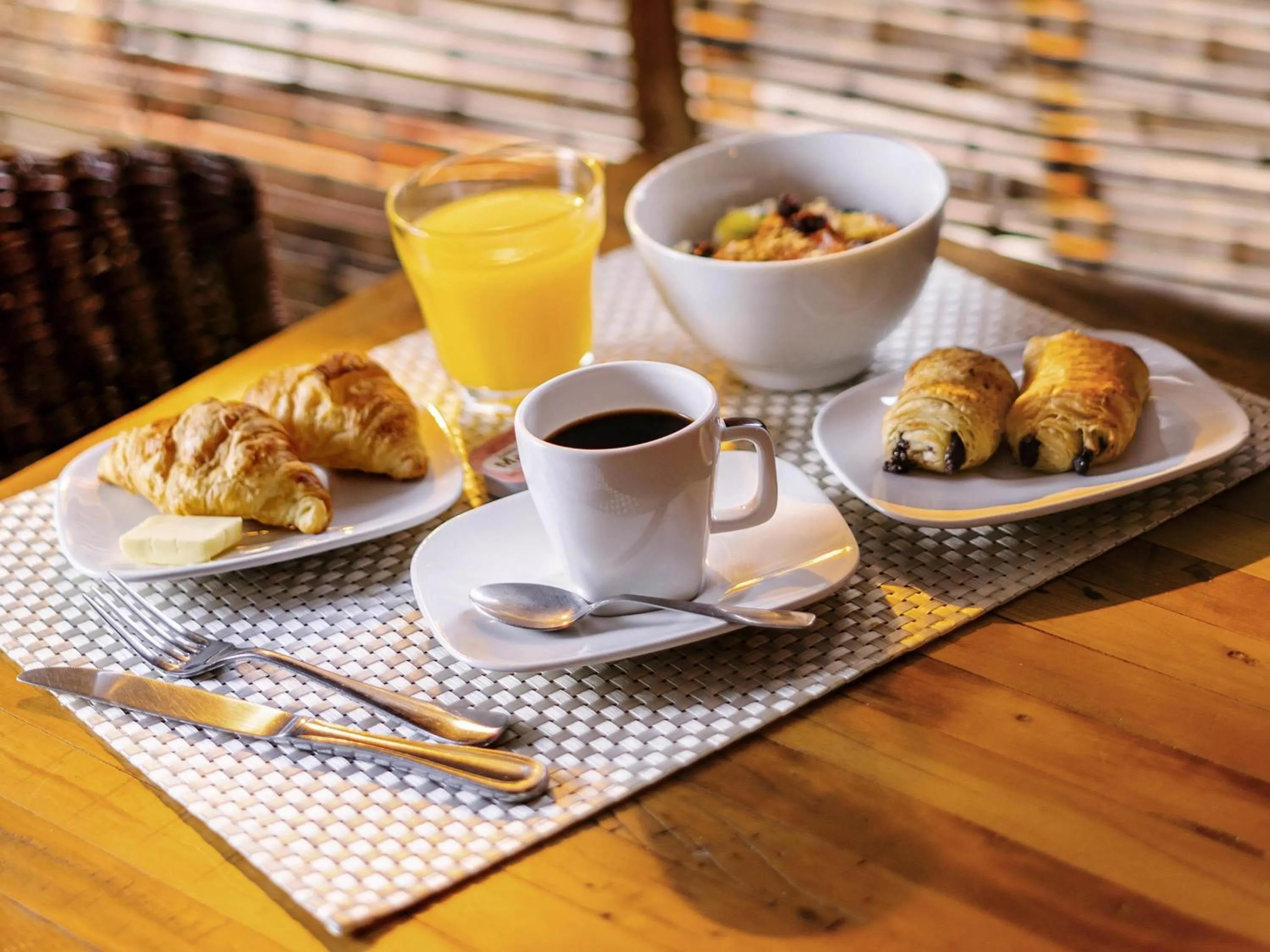 Breakfast in Mercure Sao Paulo Moema Times Square