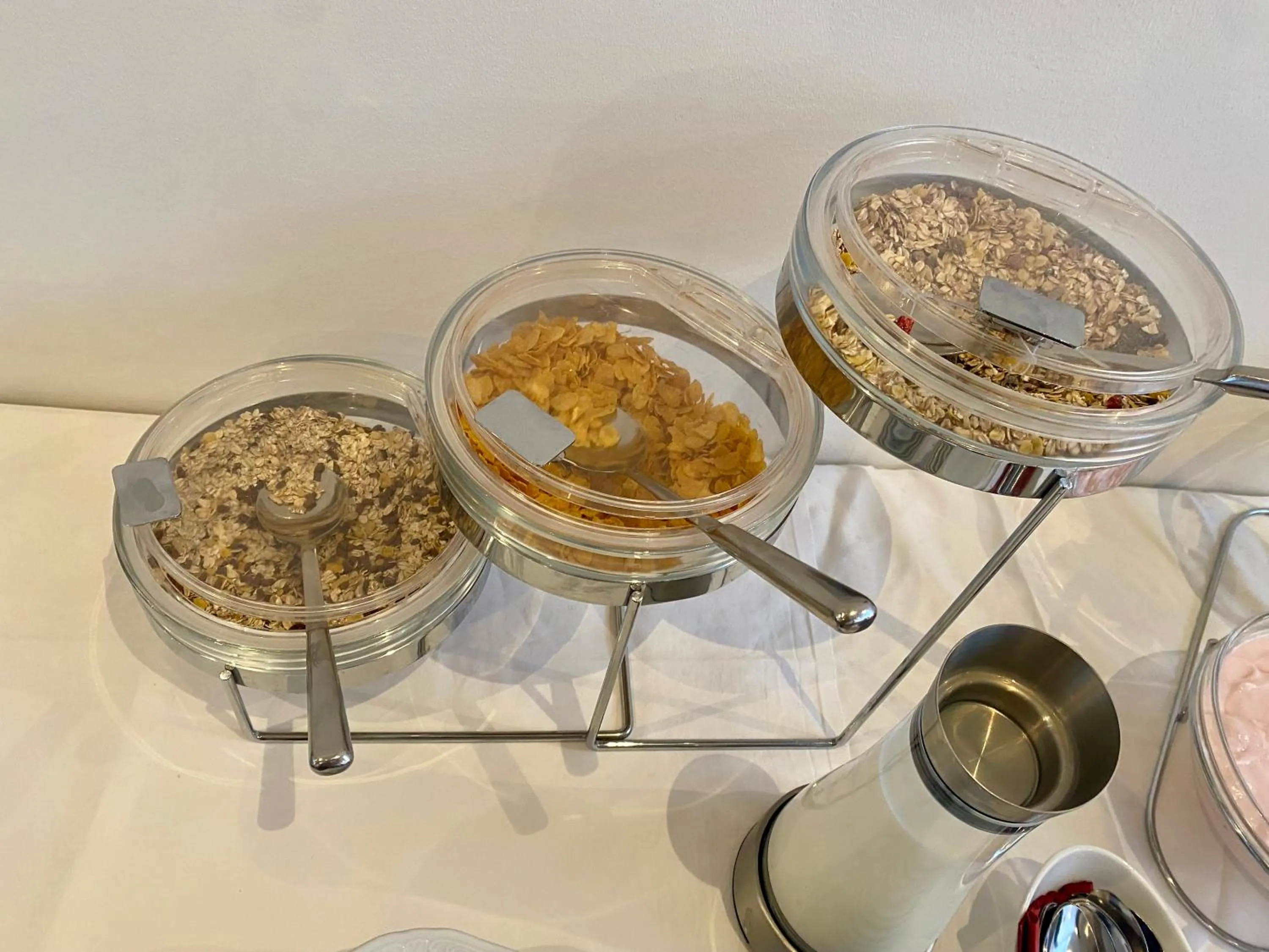 Breakfast in Trip Inn Hotel Düsseldorf Neuss