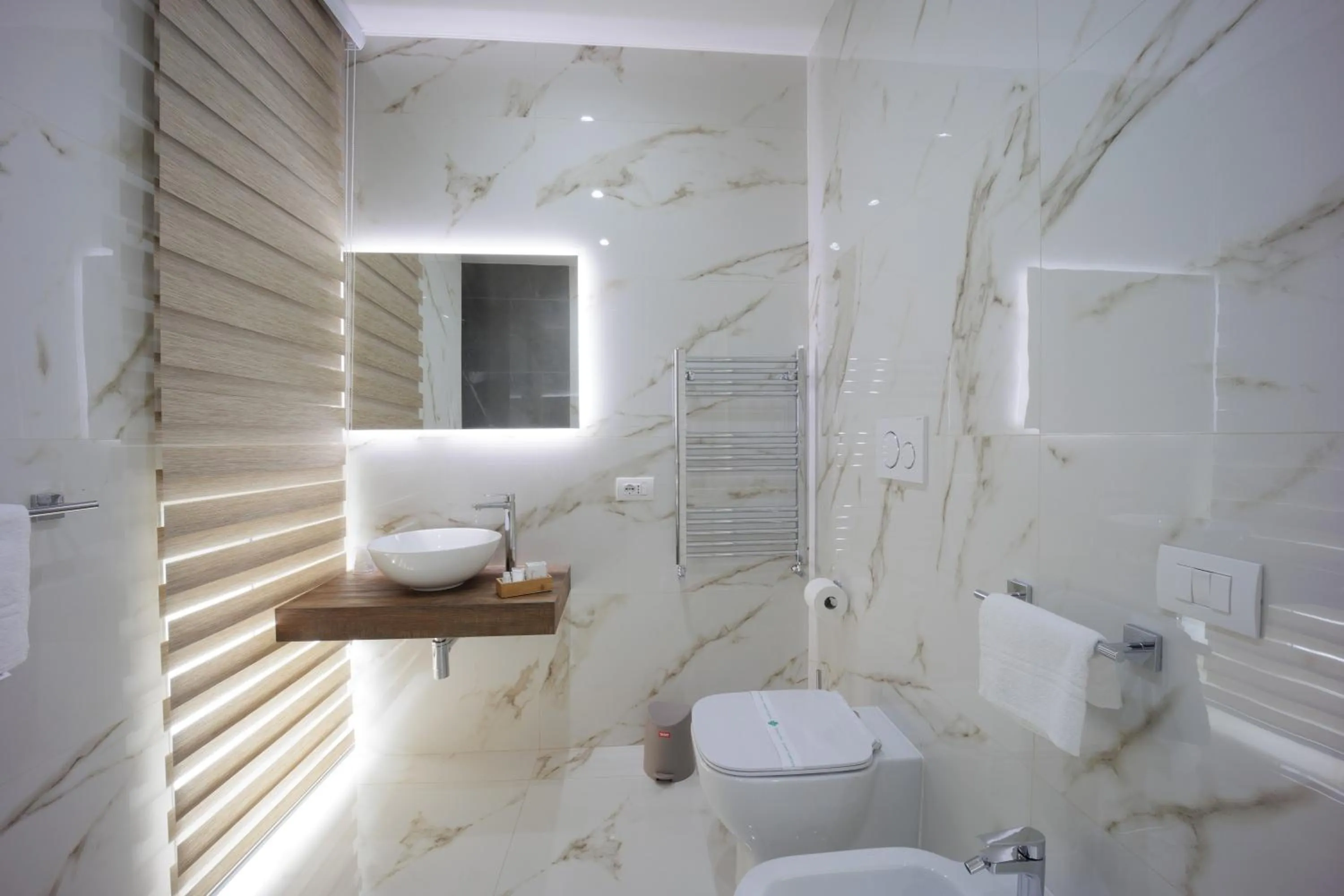 Toilet in REDDIMUS Guest House