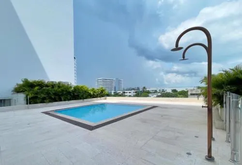 Swimming pool in Wynwood Cartagena Beach